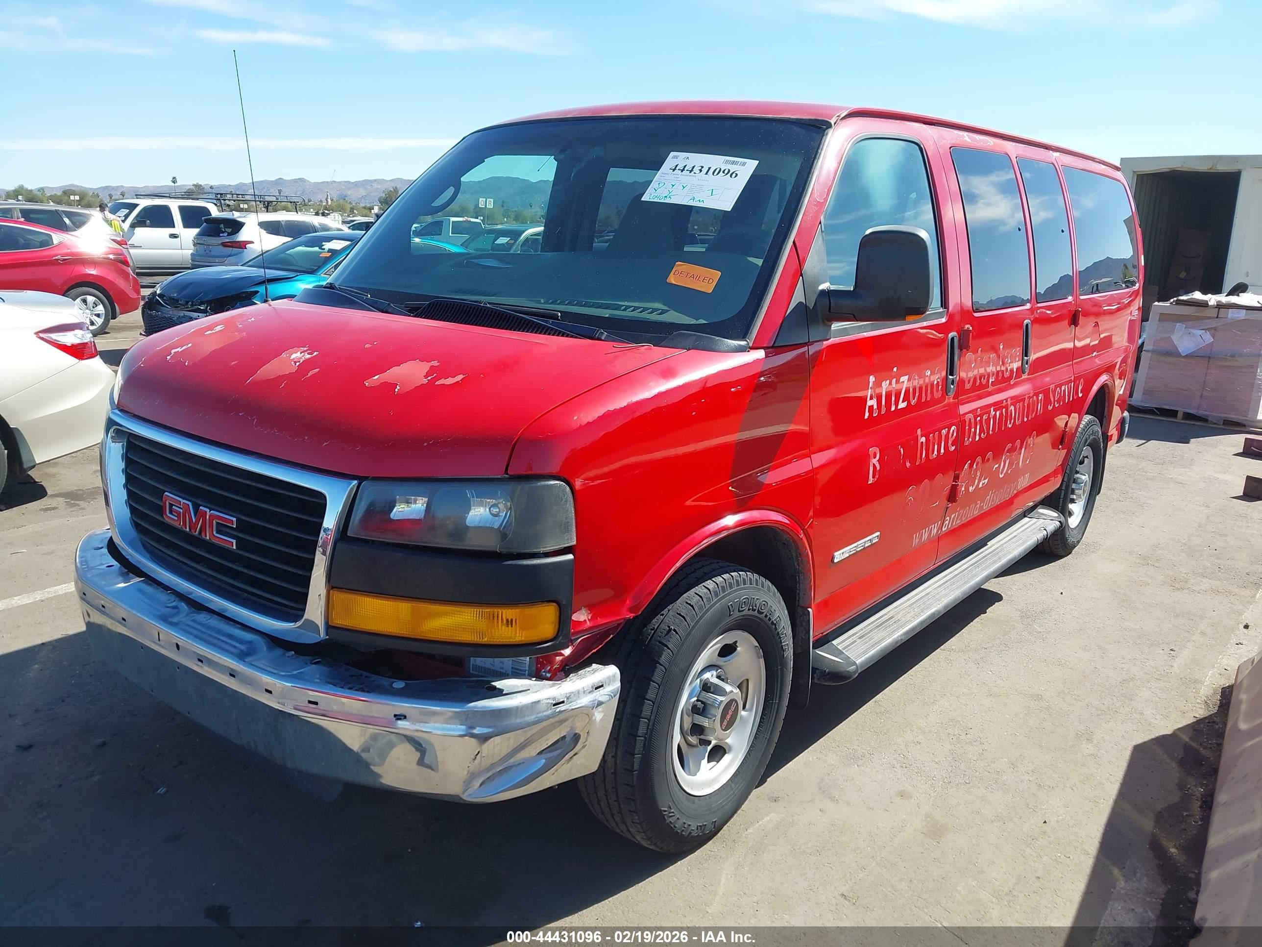 GMC SAVANA image 2