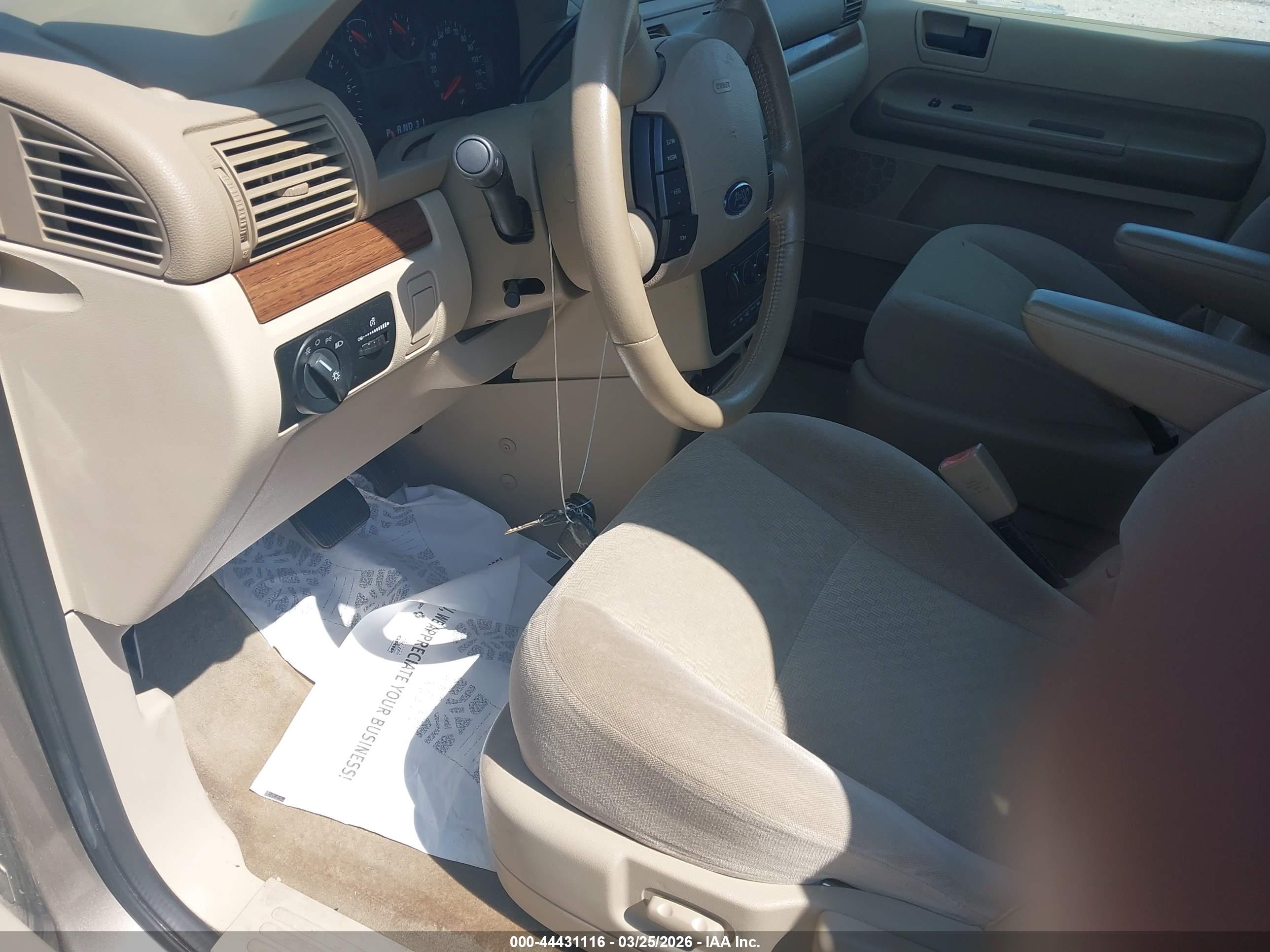 FORD FREESTAR image 11