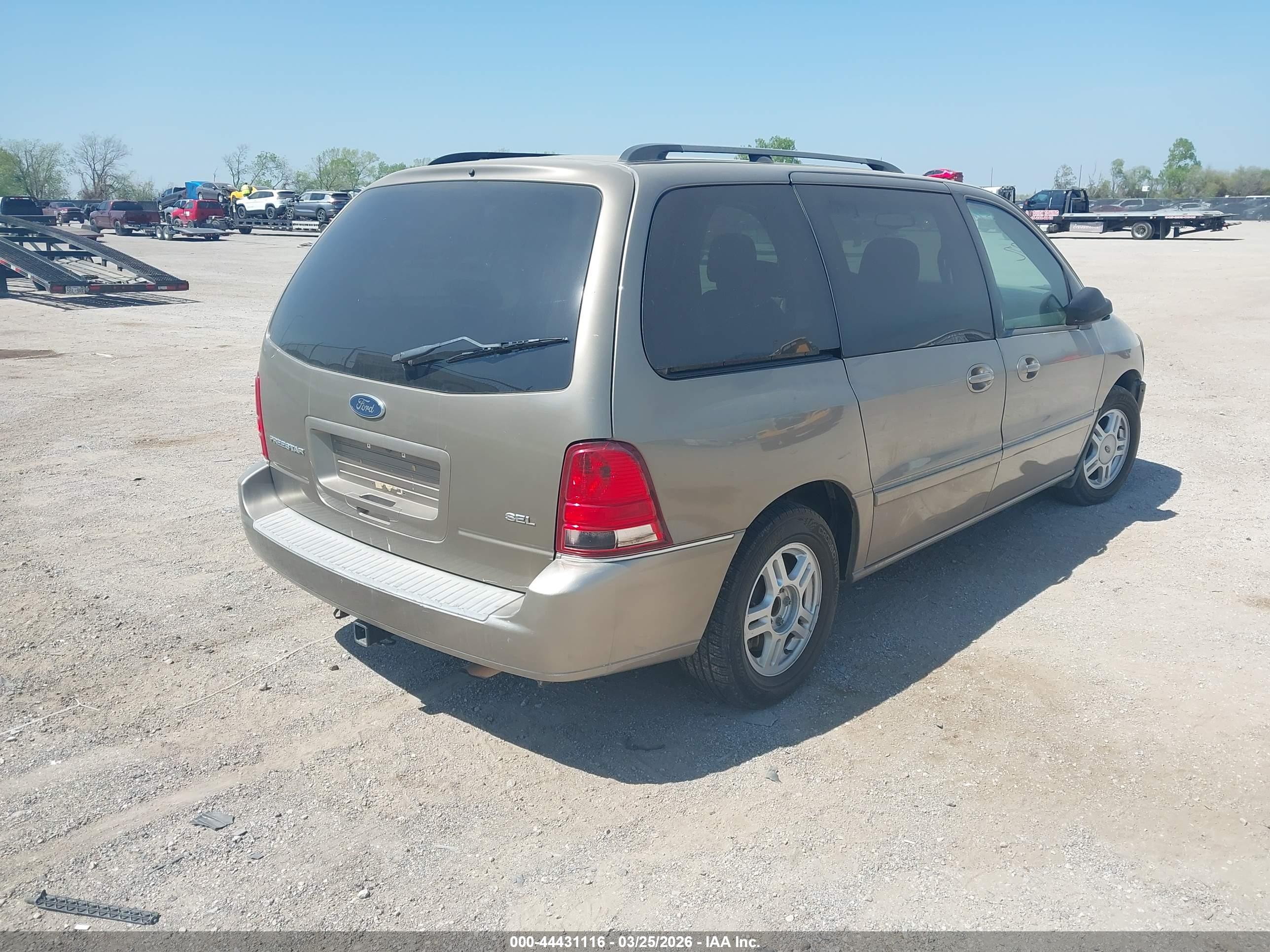 FORD FREESTAR image 4