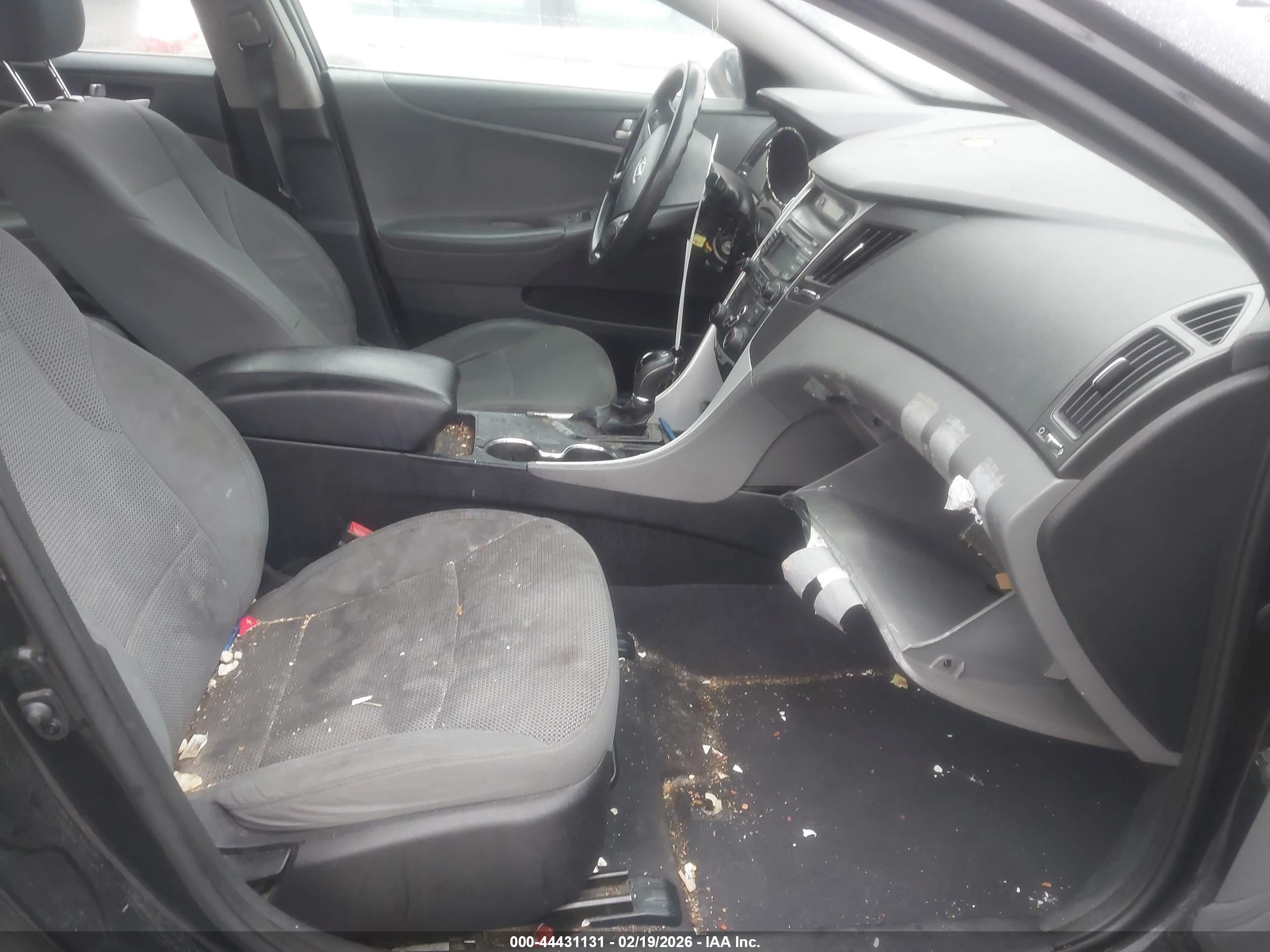 HYUNDAI SONATA image 5
