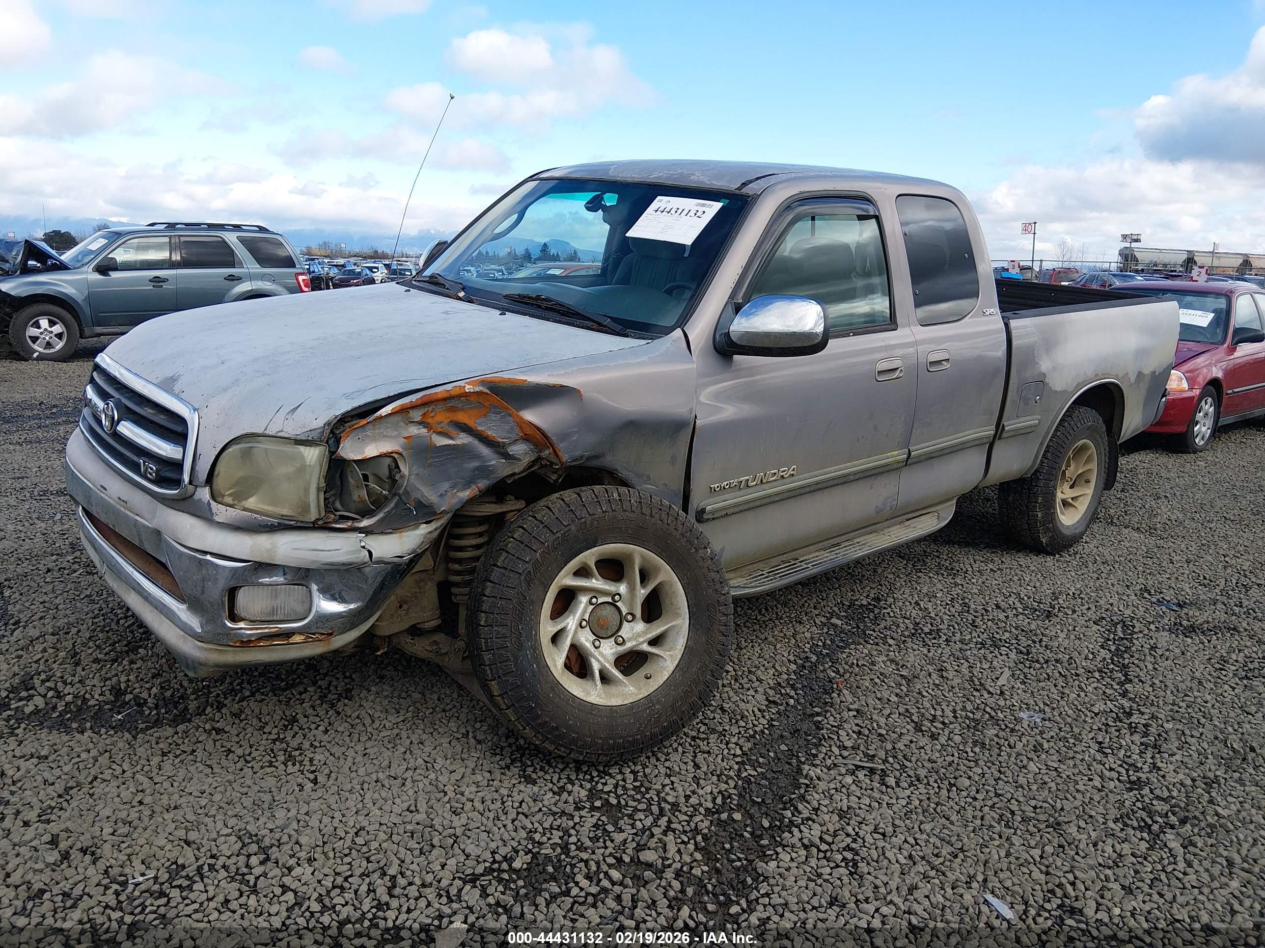 TOYOTA TUNDRA image 2