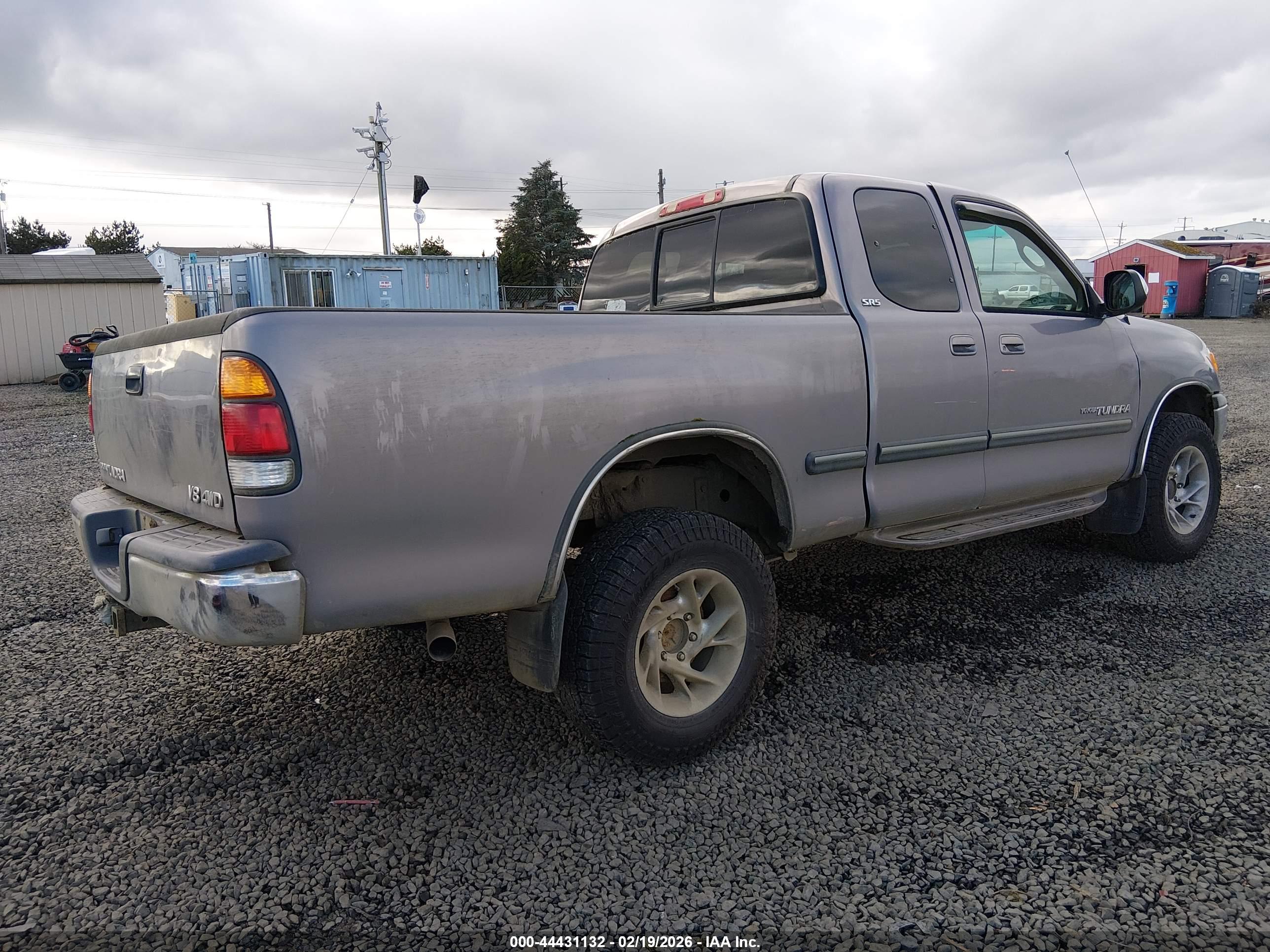 TOYOTA TUNDRA image 4