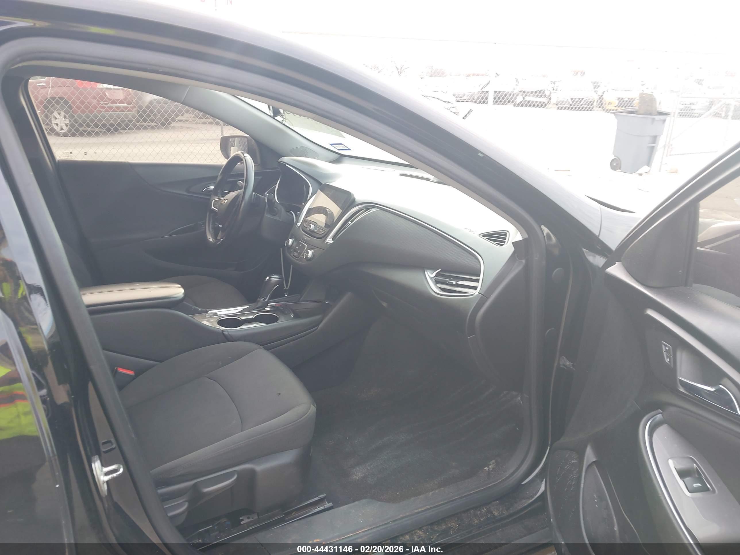 CHEVROLET MALIBU image 5
