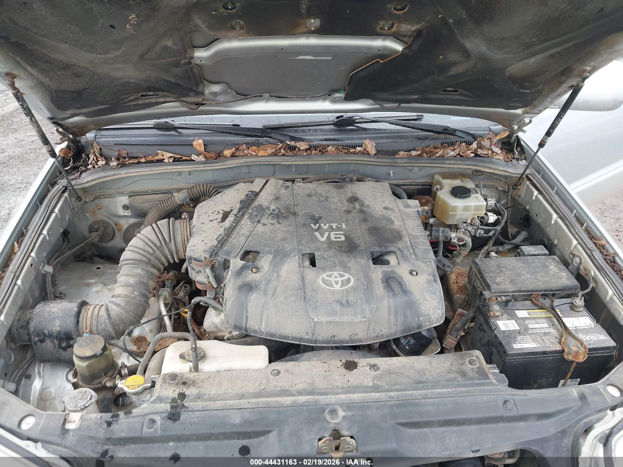 TOYOTA 4RUNNER image 10