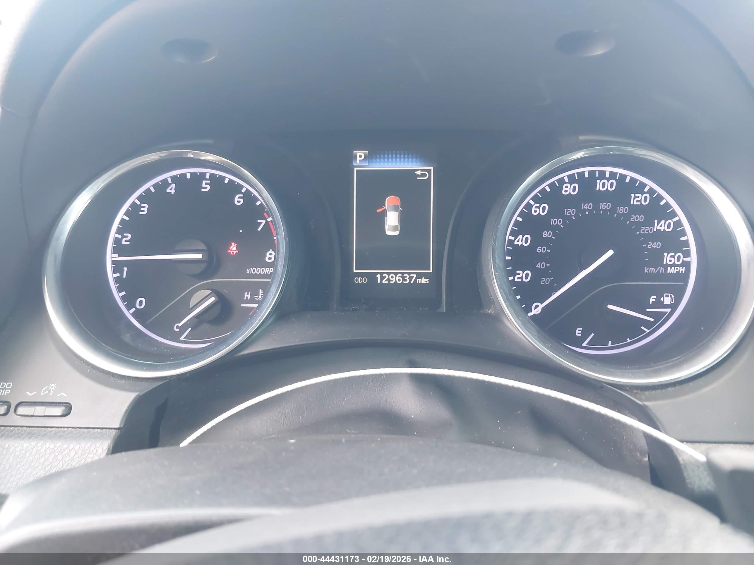 TOYOTA CAMRY image 7