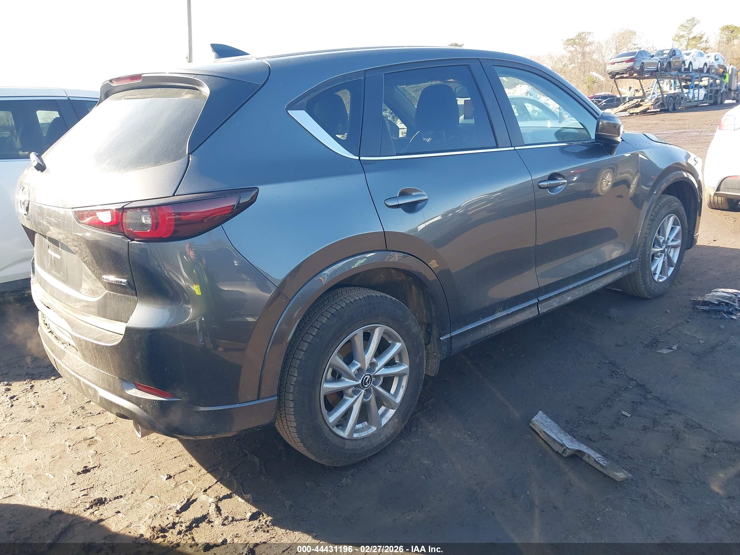 MAZDA CX-5 image 4