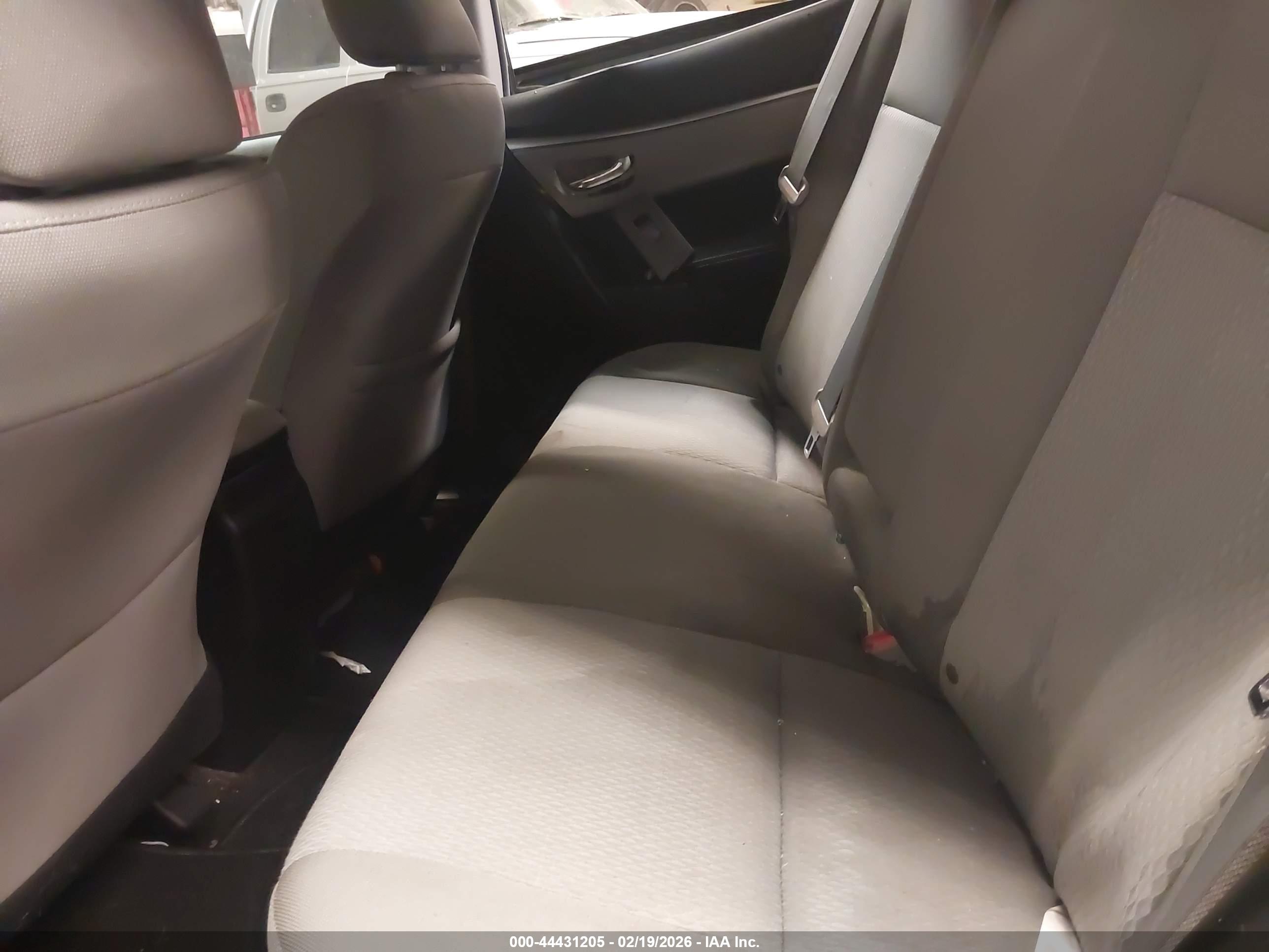 TOYOTA COROLLA image 8