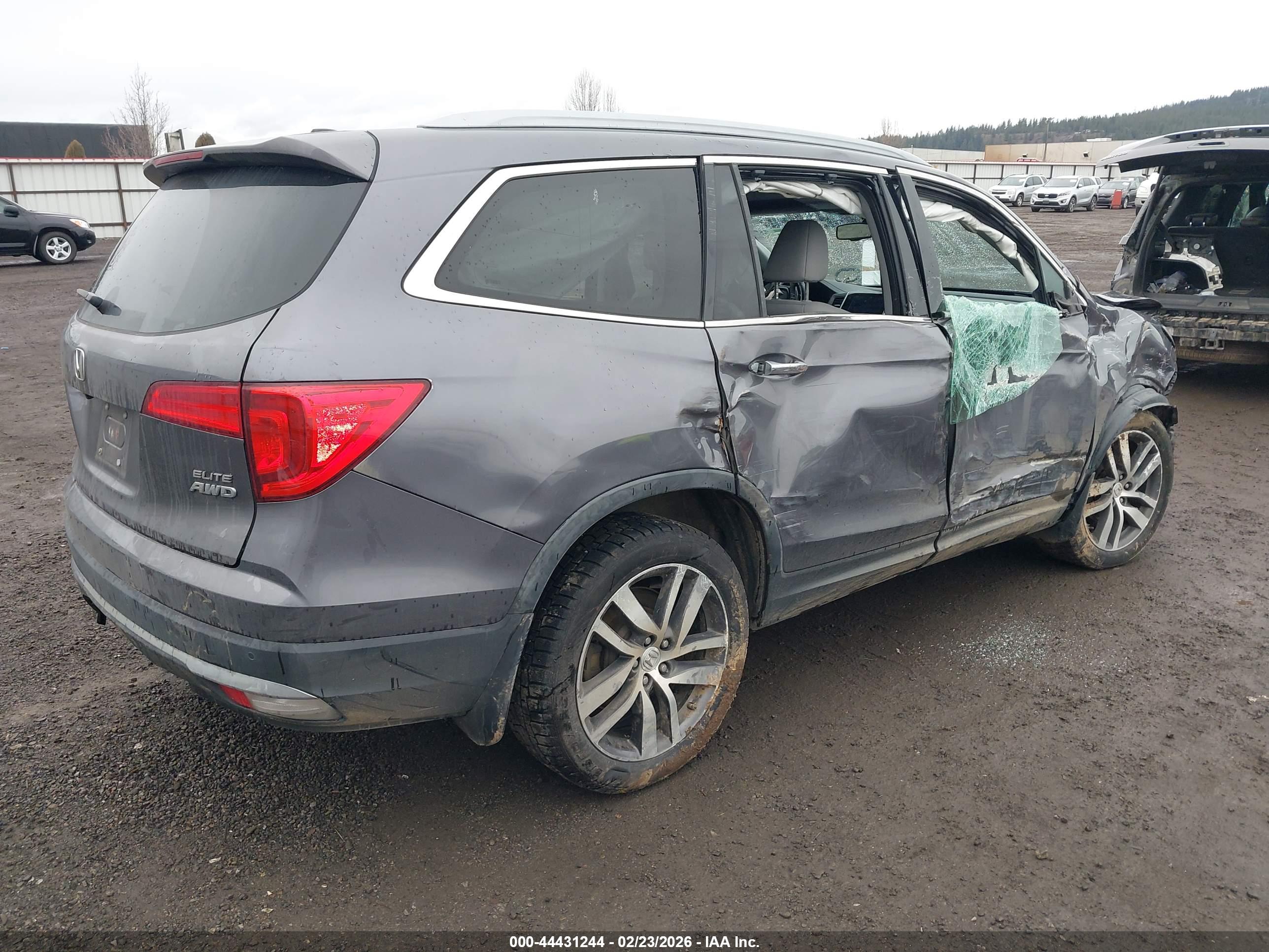 HONDA PILOT image 4
