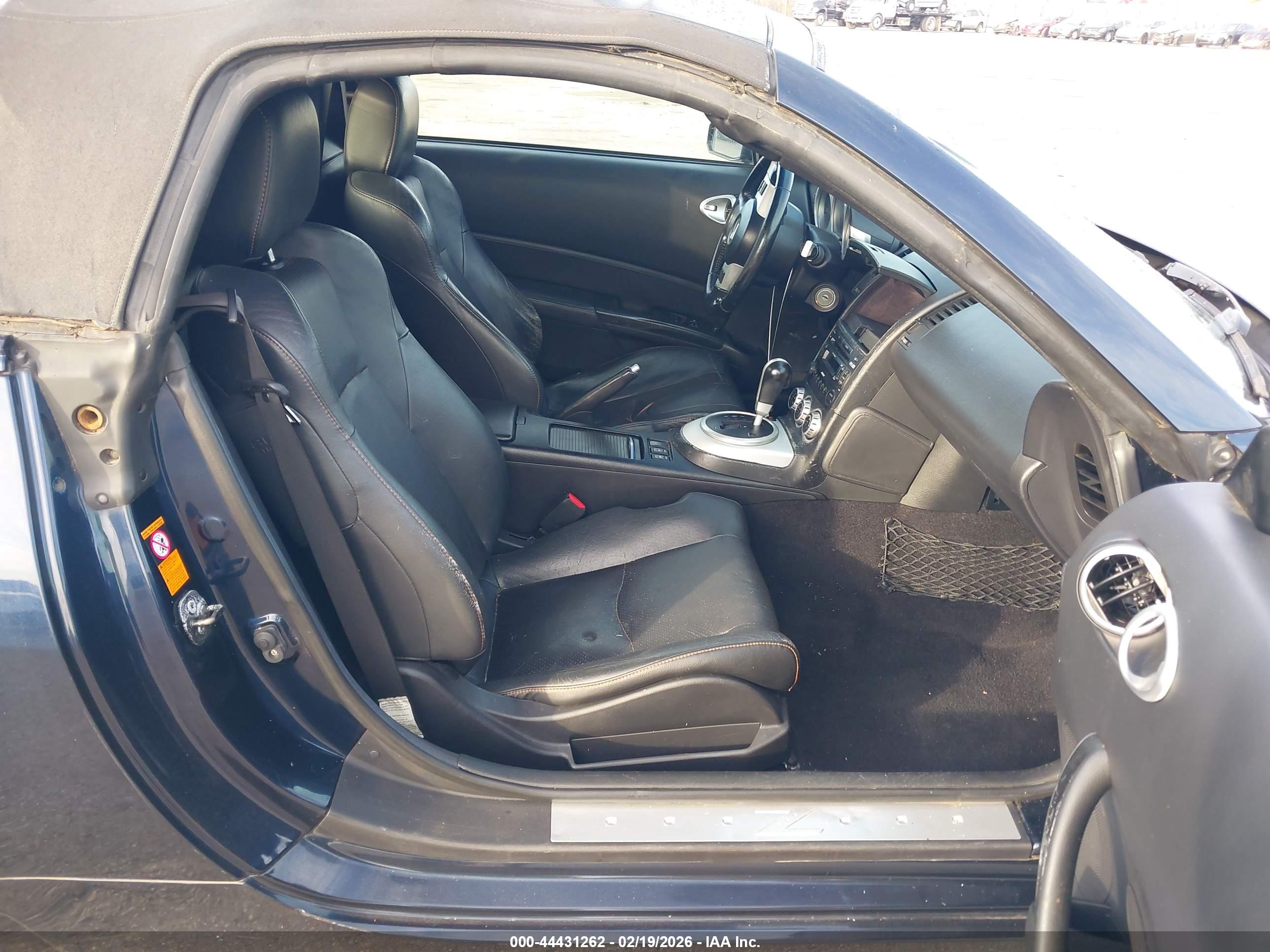 NISSAN 350Z image 5