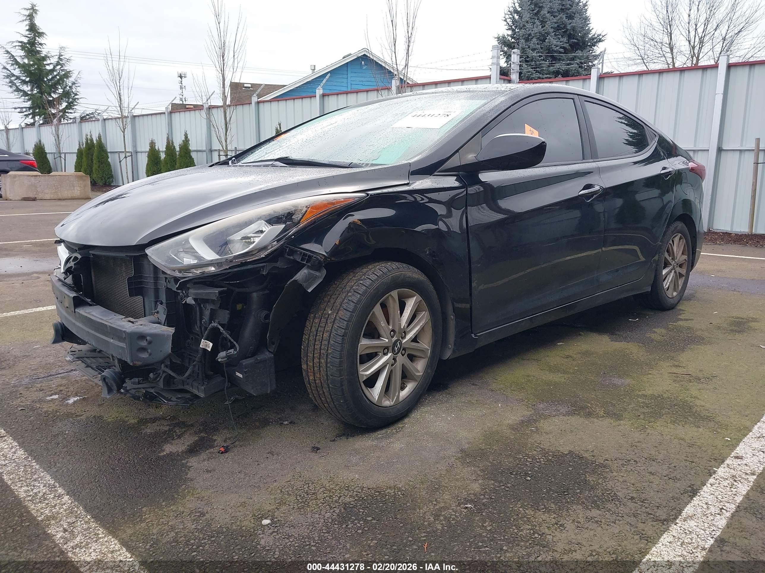 HYUNDAI ELANTRA image 2