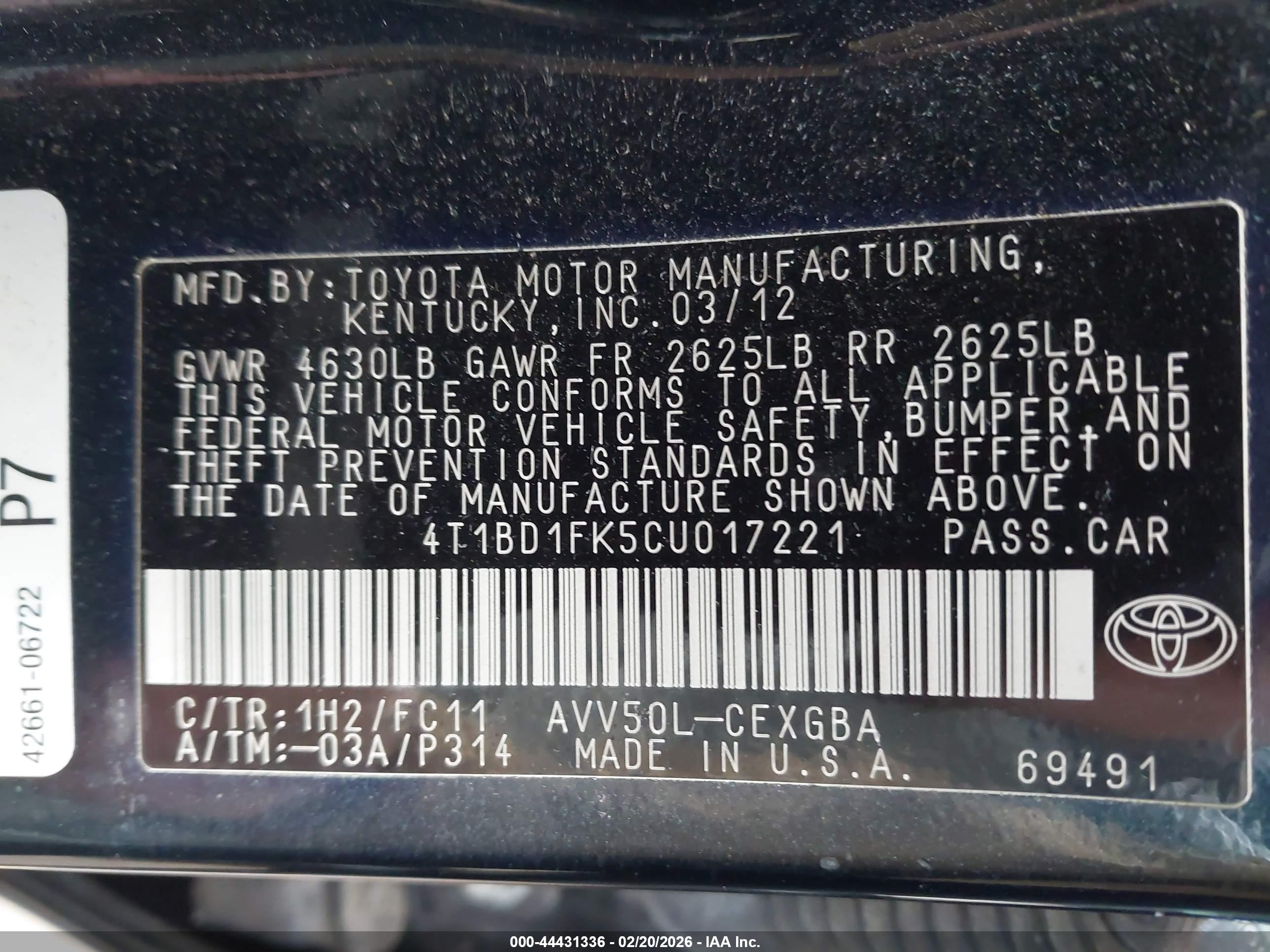 TOYOTA CAMRY image 9