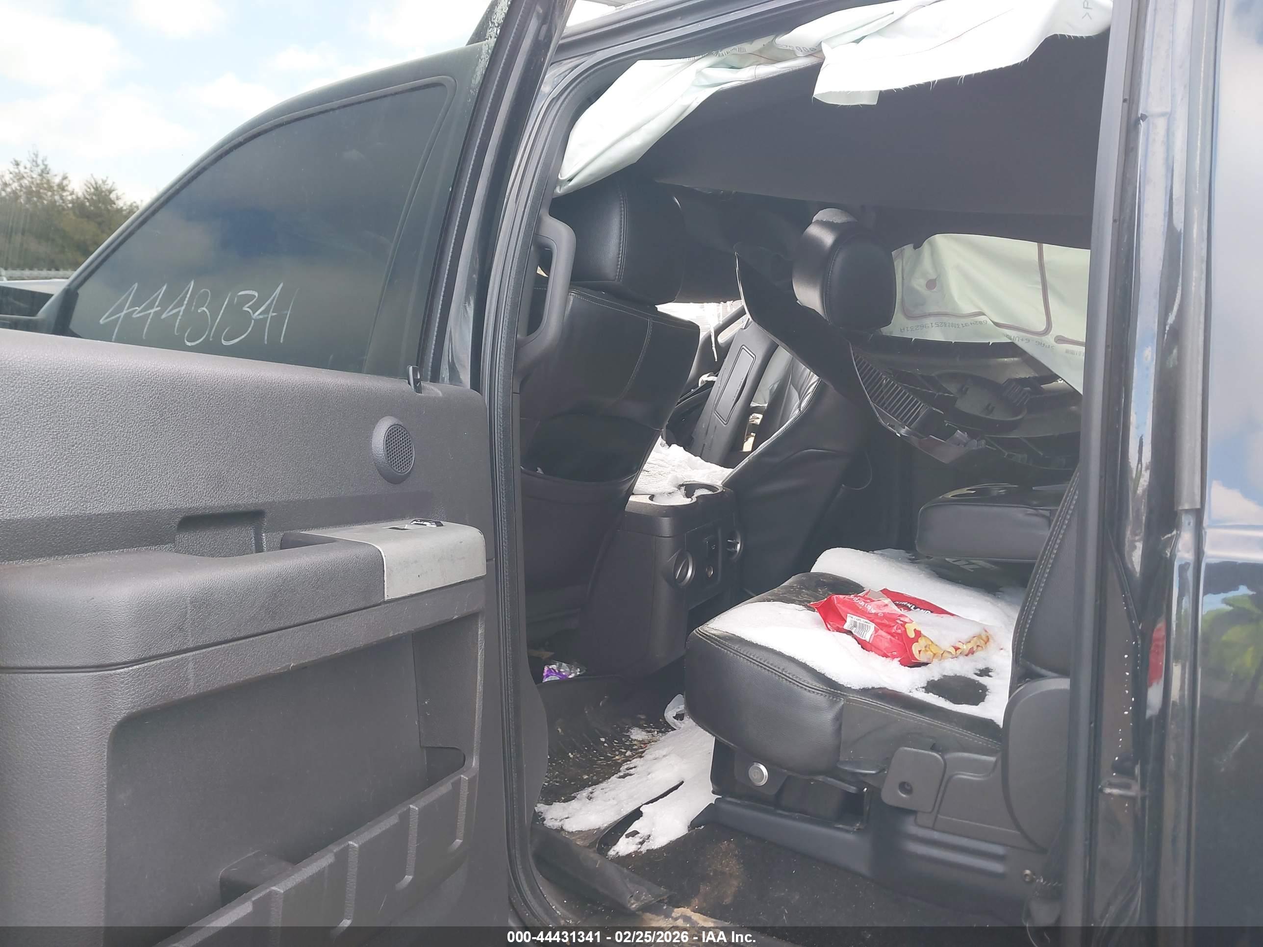 FORD F-350 image 8