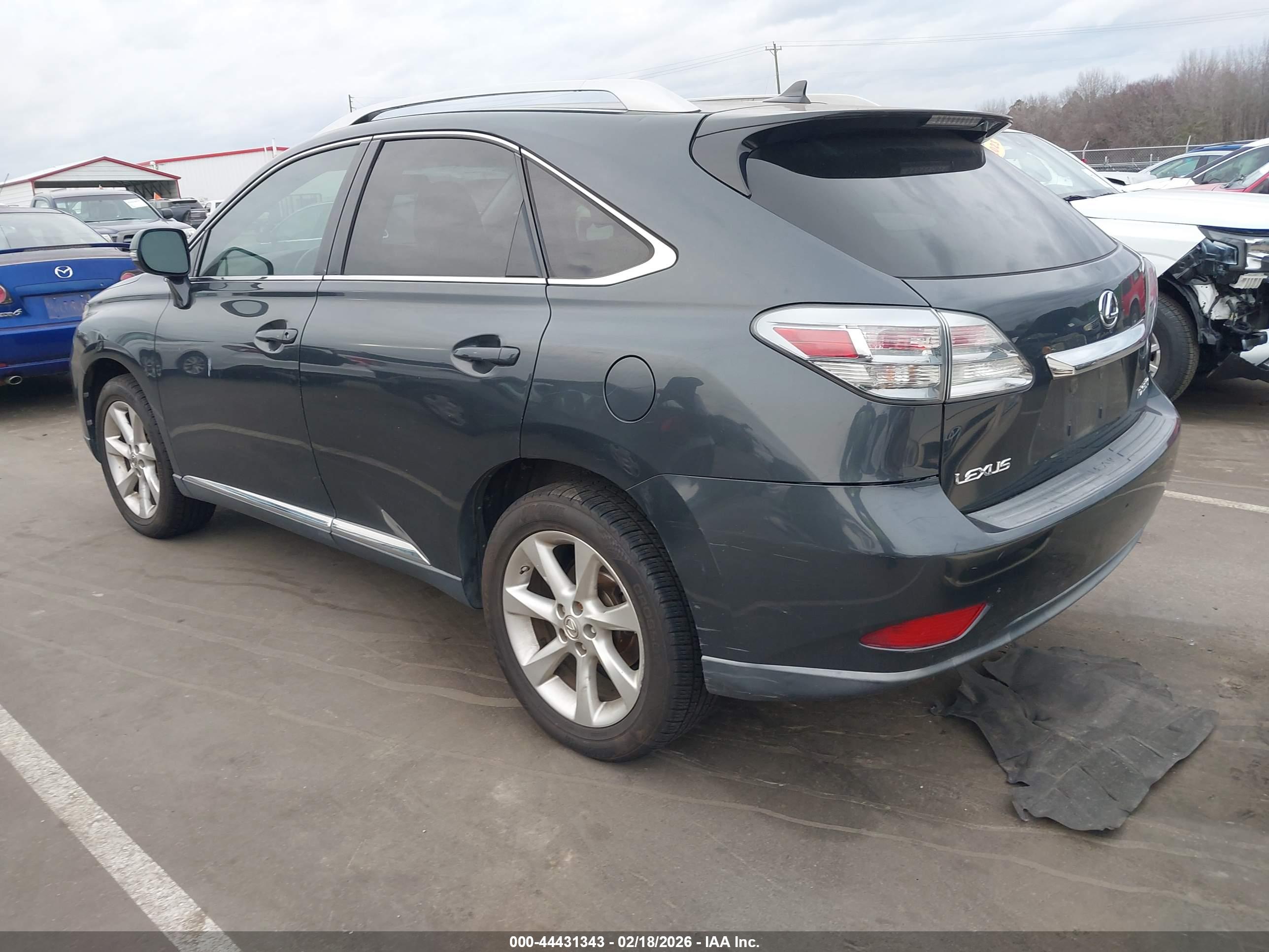 LEXUS RX image 3