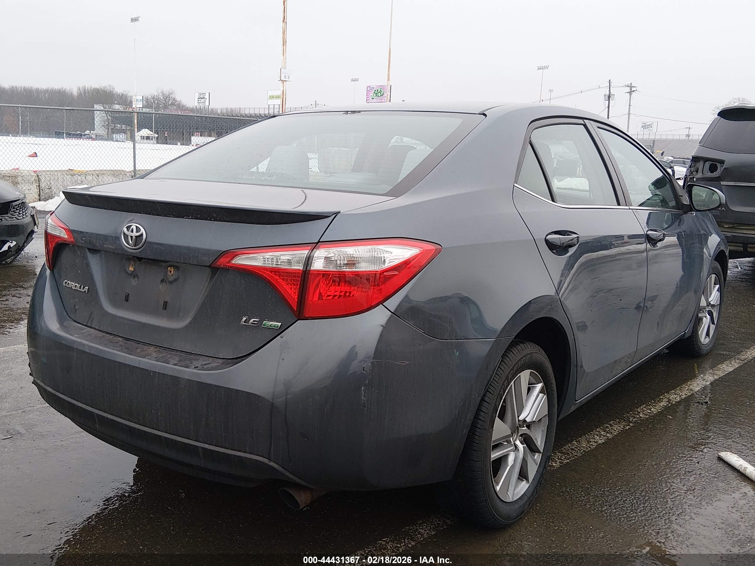 TOYOTA COROLLA image 4