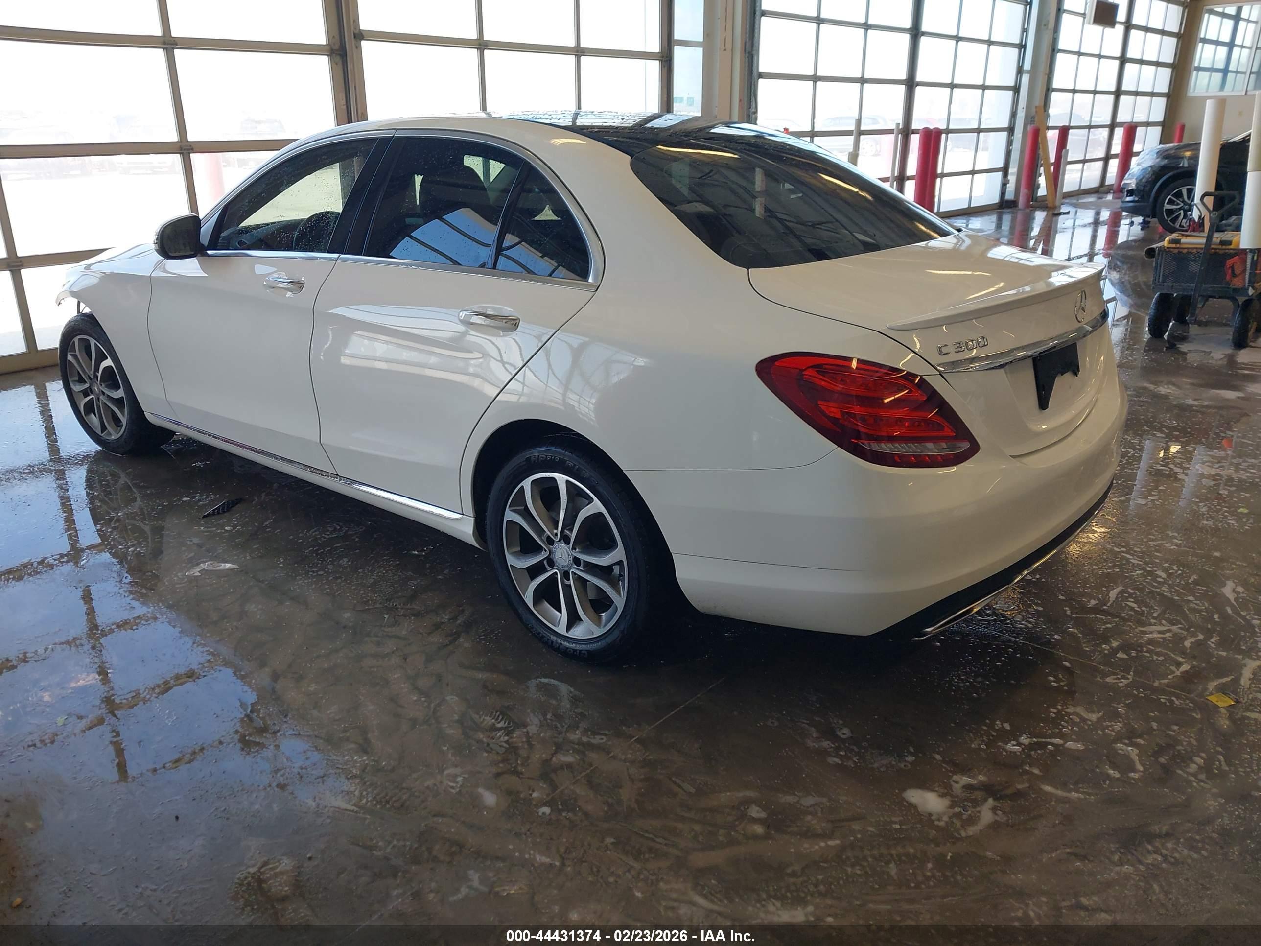 MERCEDES-BENZ C image 3