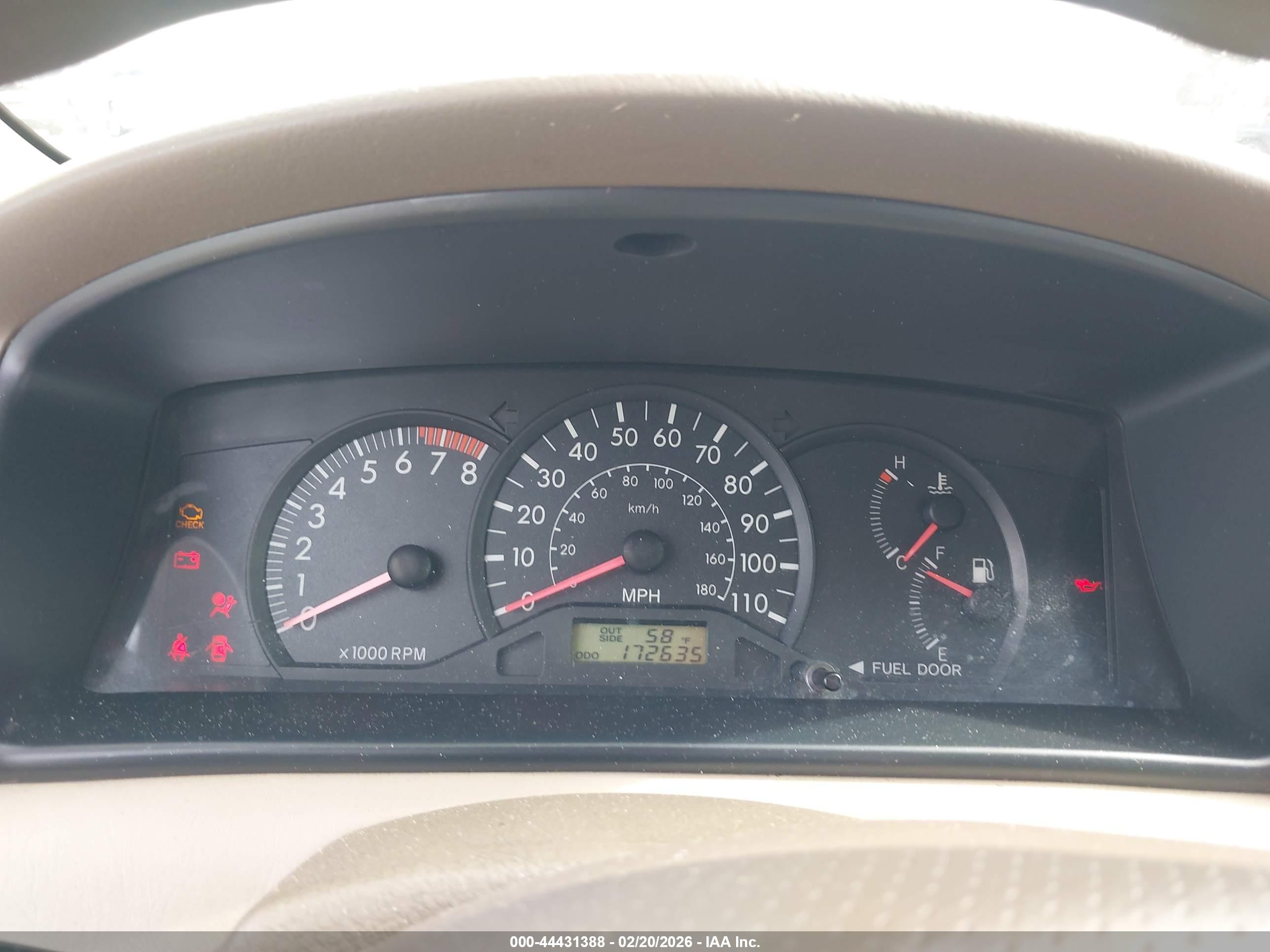 TOYOTA COROLLA image 7