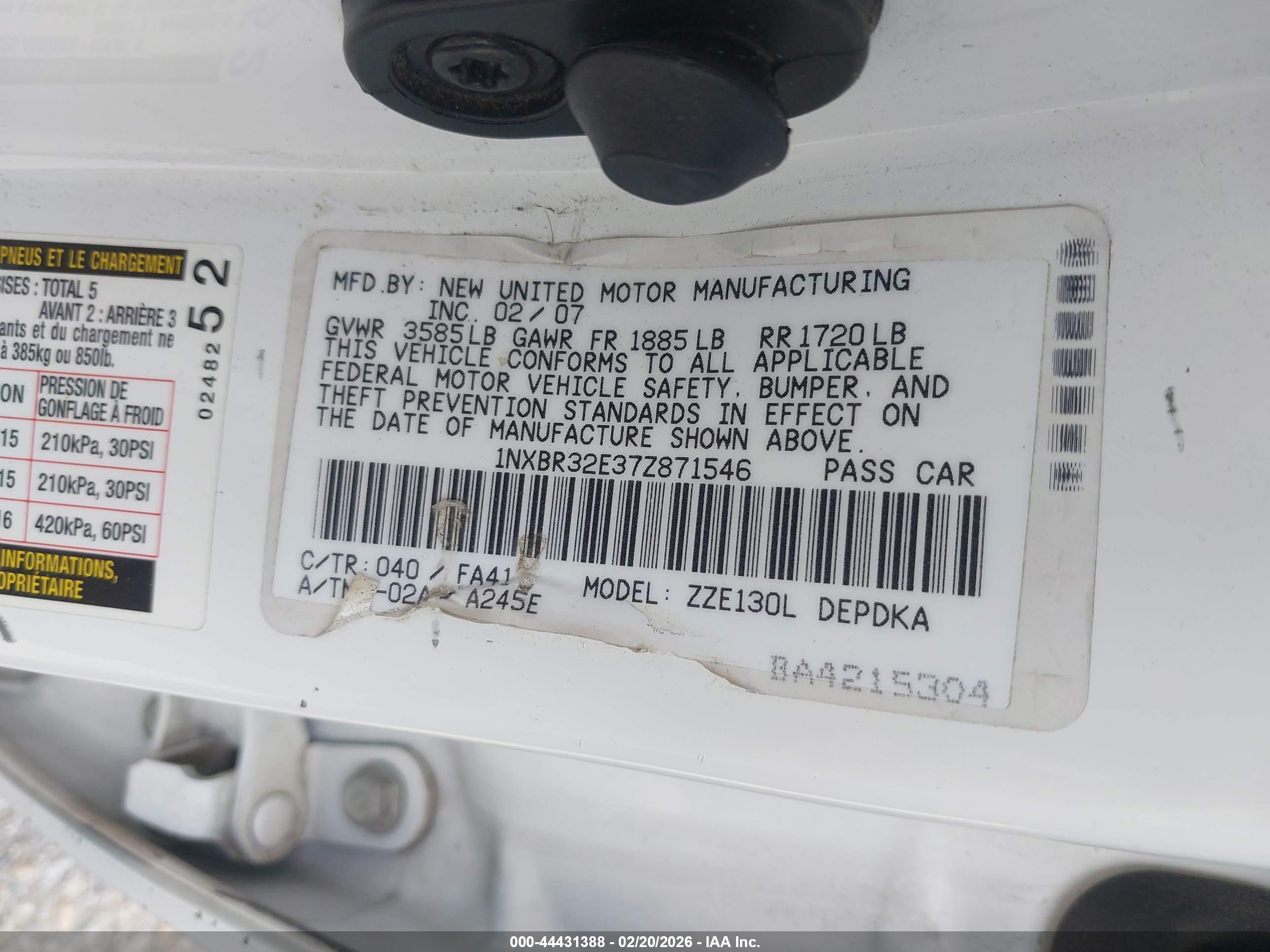 TOYOTA COROLLA image 9