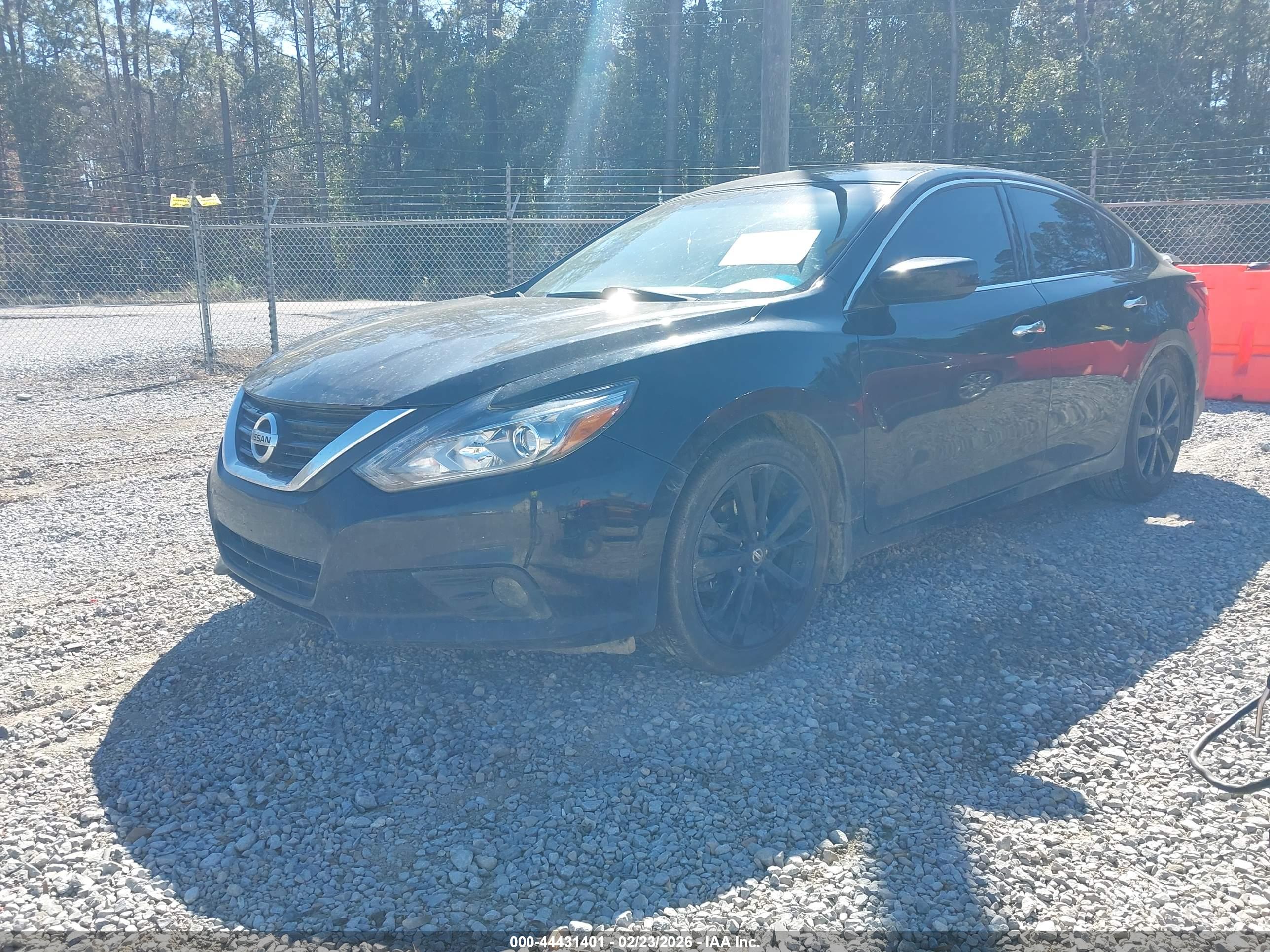 NISSAN ALTIMA image 2