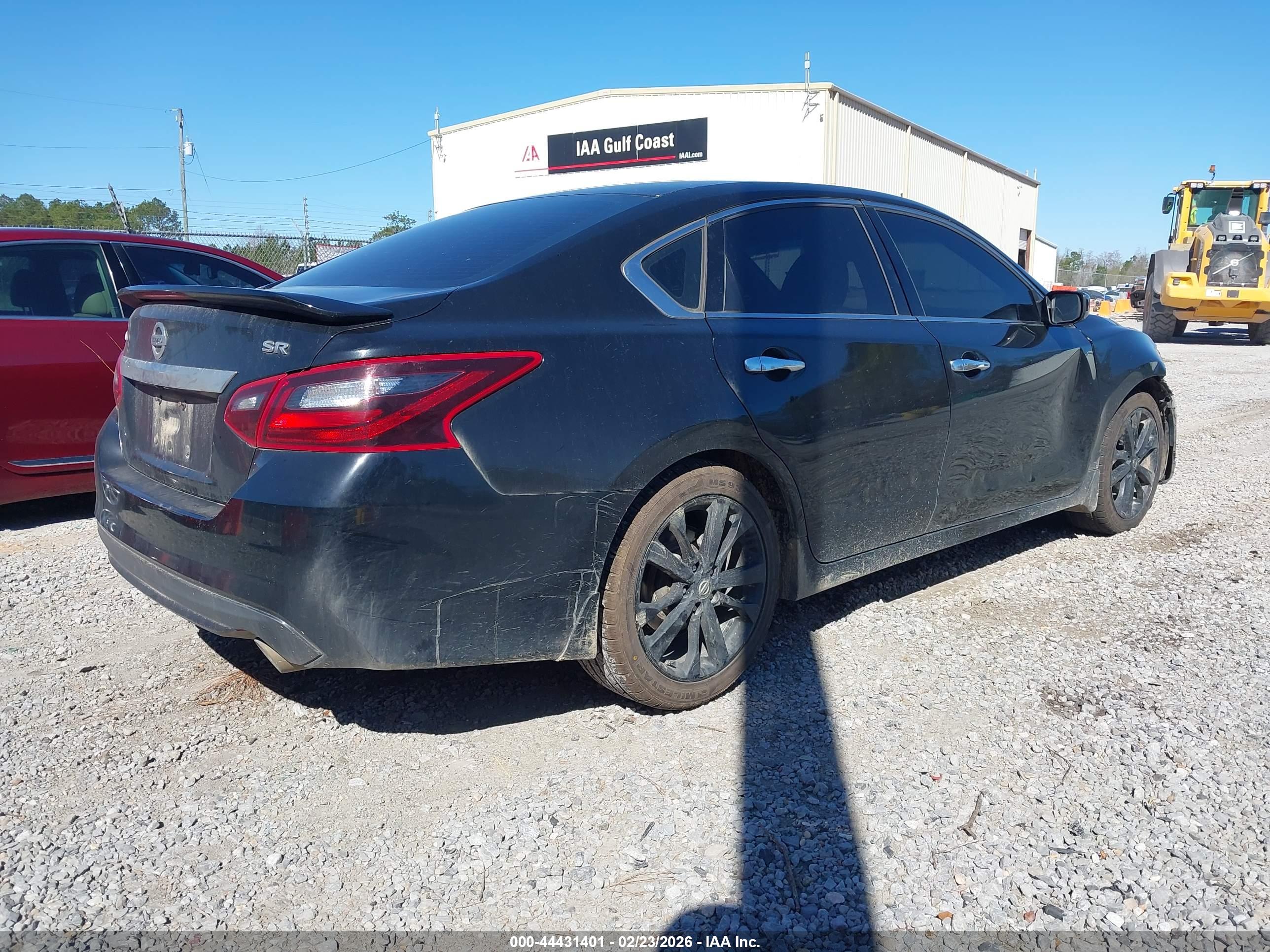 NISSAN ALTIMA image 4