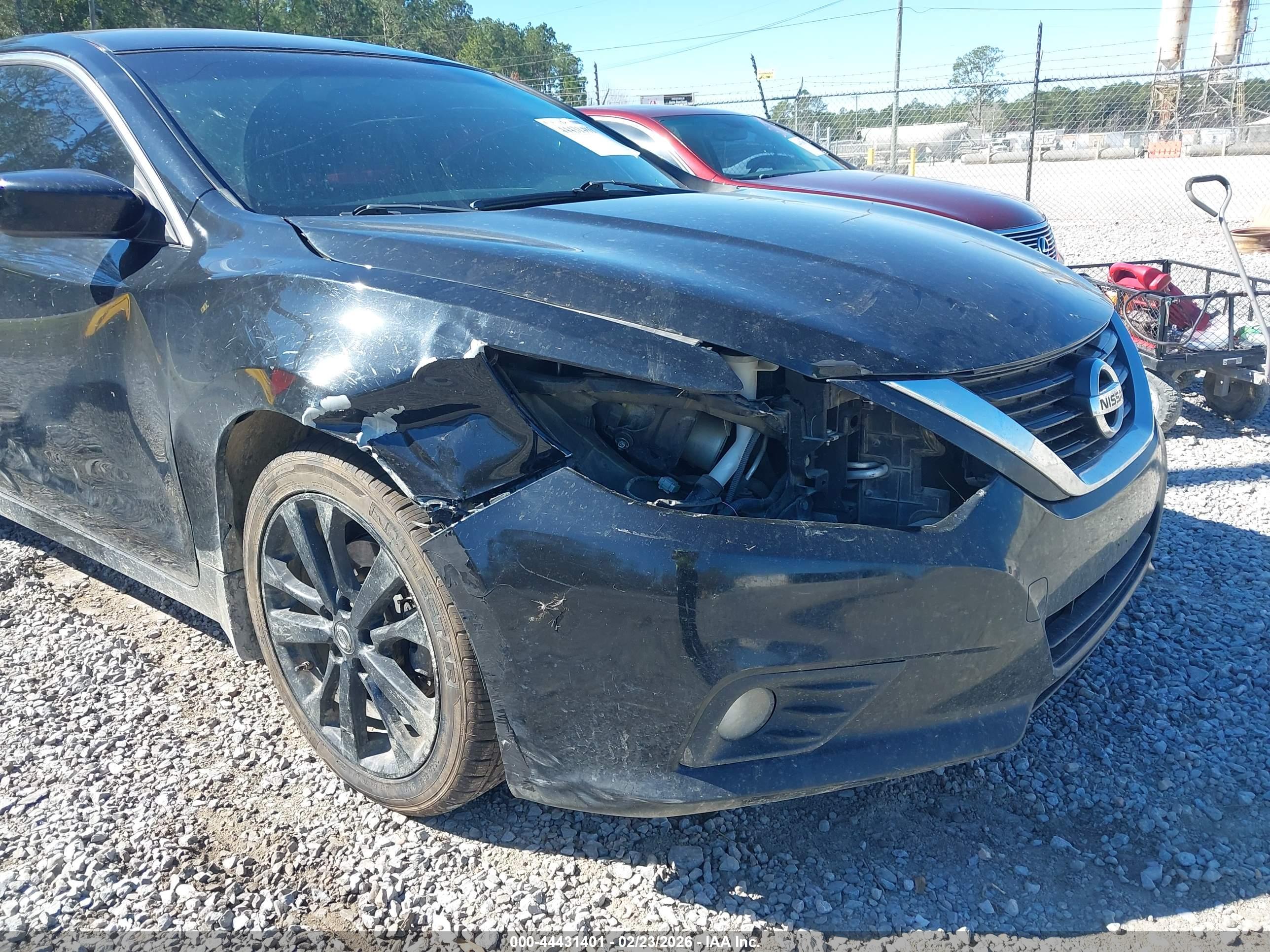 NISSAN ALTIMA image 6