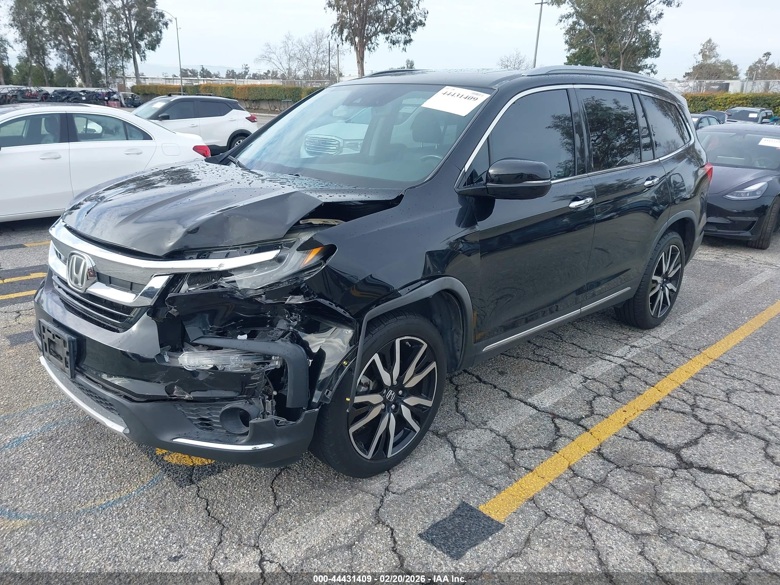 HONDA PILOT image 2