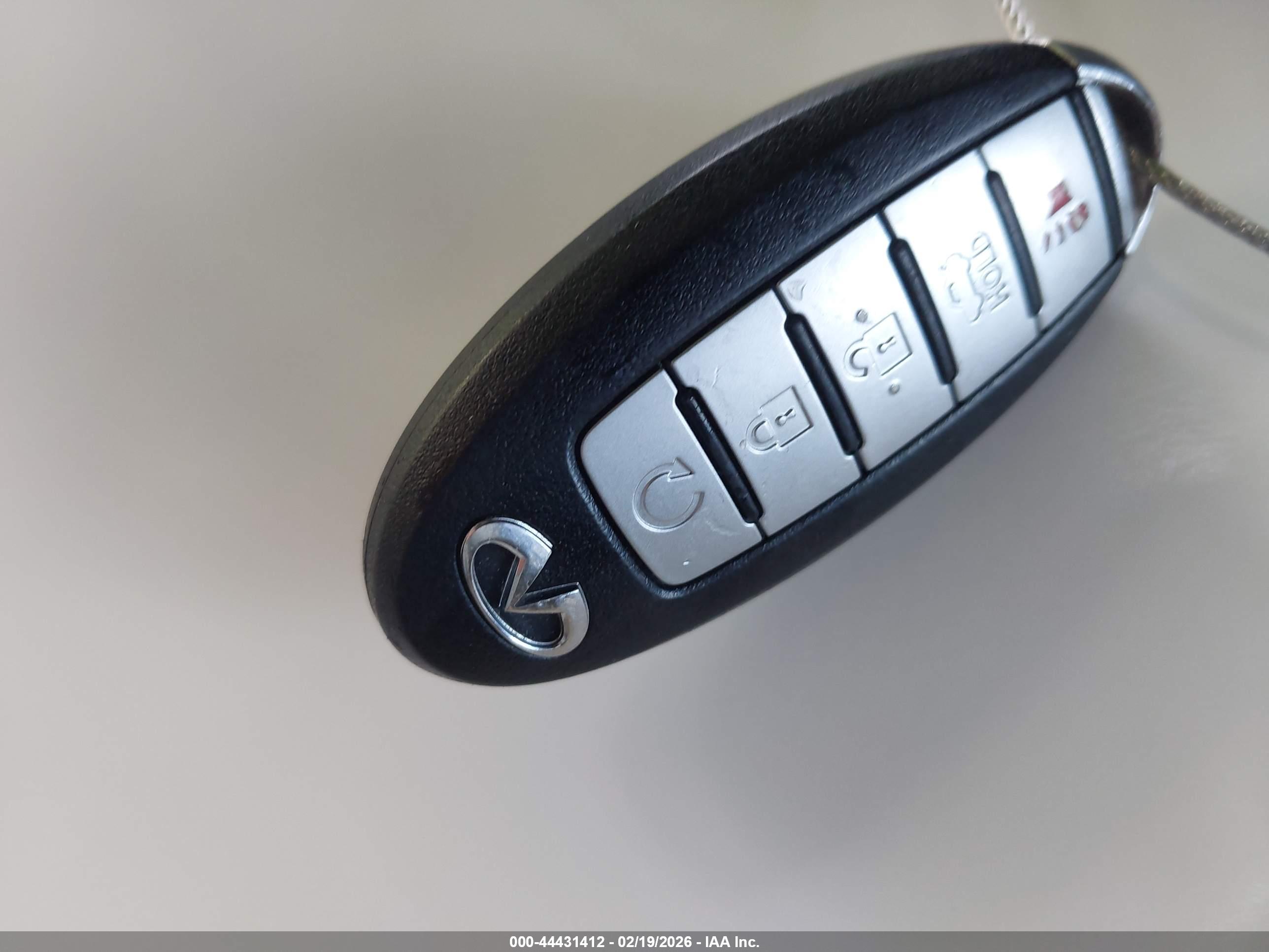 INFINITI Q50 image 11