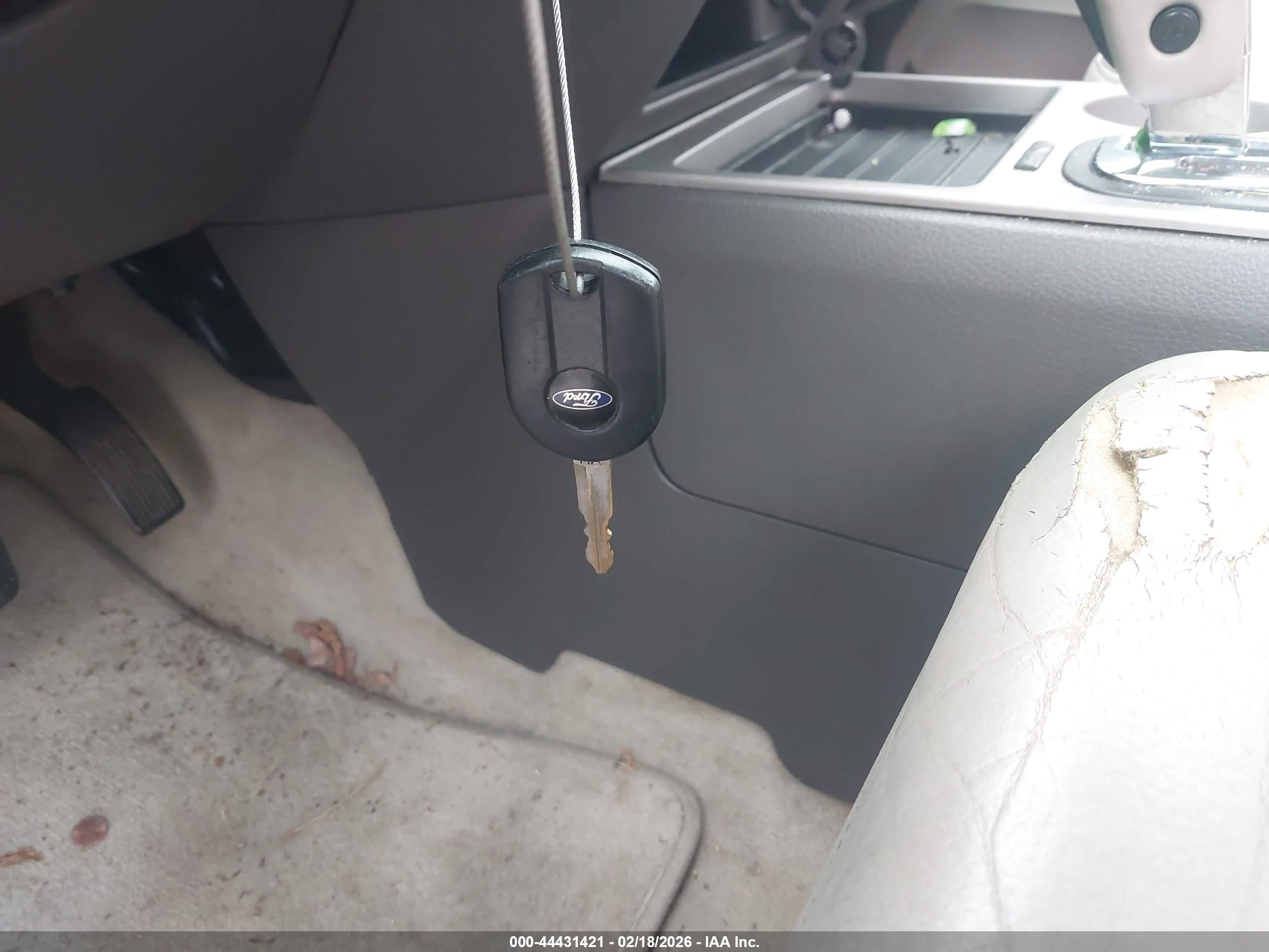 FORD EDGE image 11