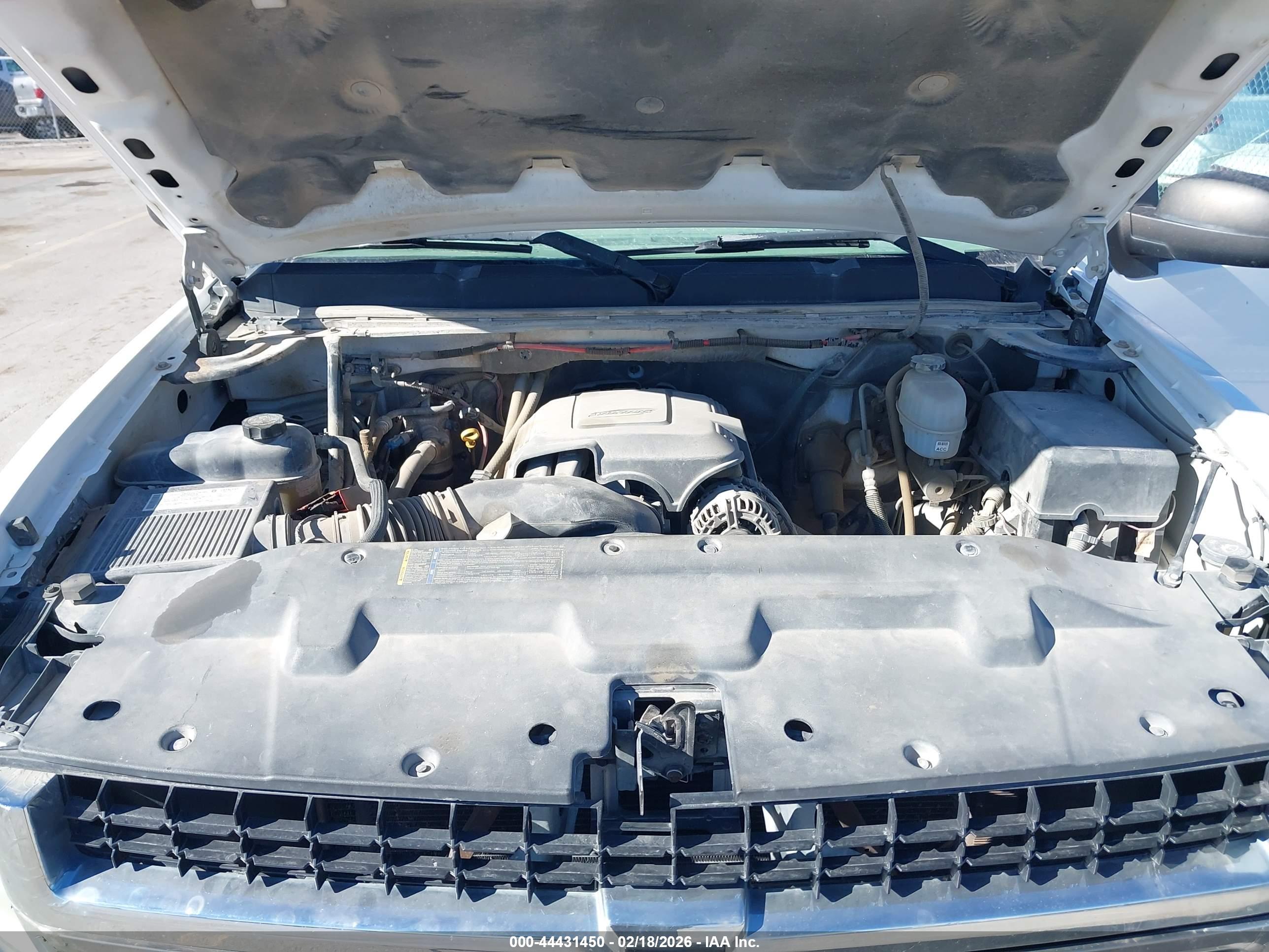 CHEVROLET SILVERADO image 10