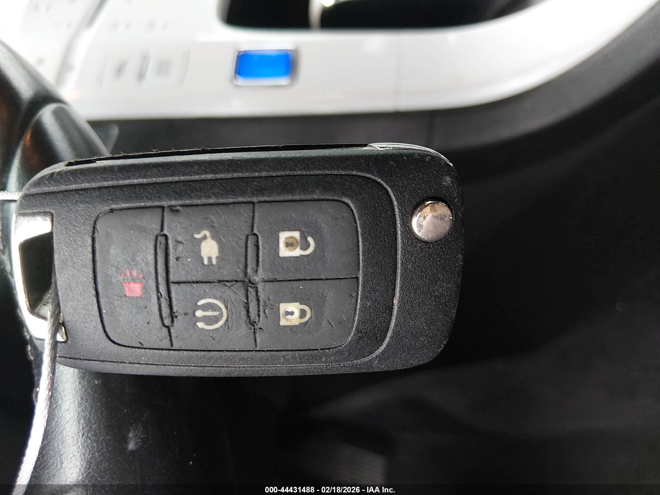 CHEVROLET VOLT image 11
