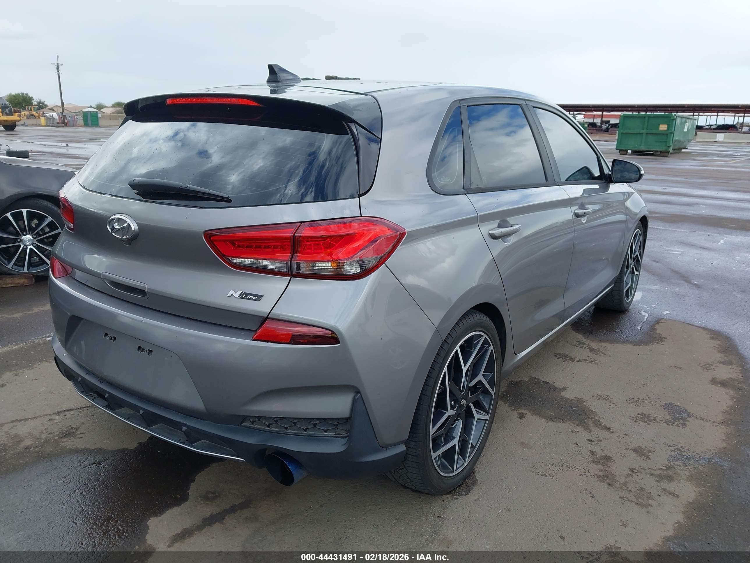 HYUNDAI ELANTRA image 4