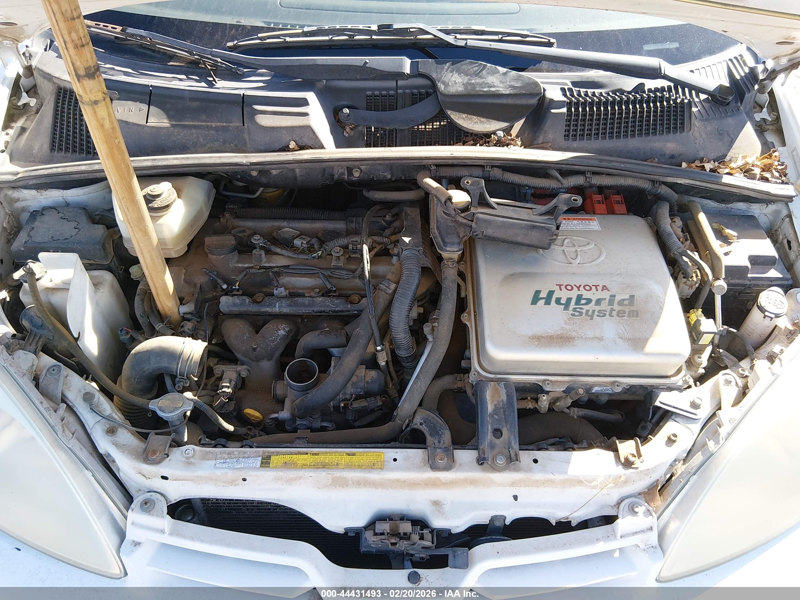 TOYOTA PRIUS image 10