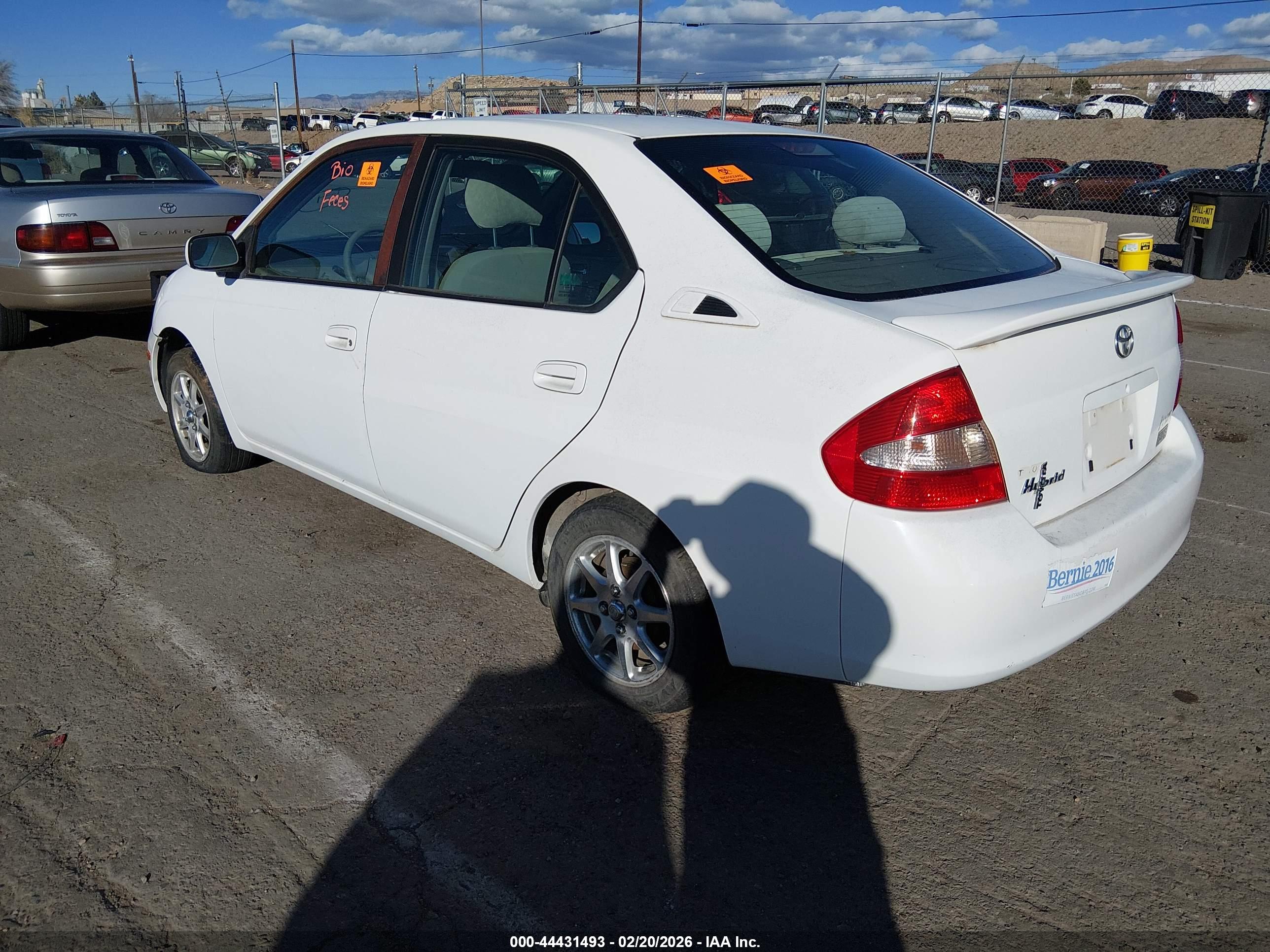 TOYOTA PRIUS image 3