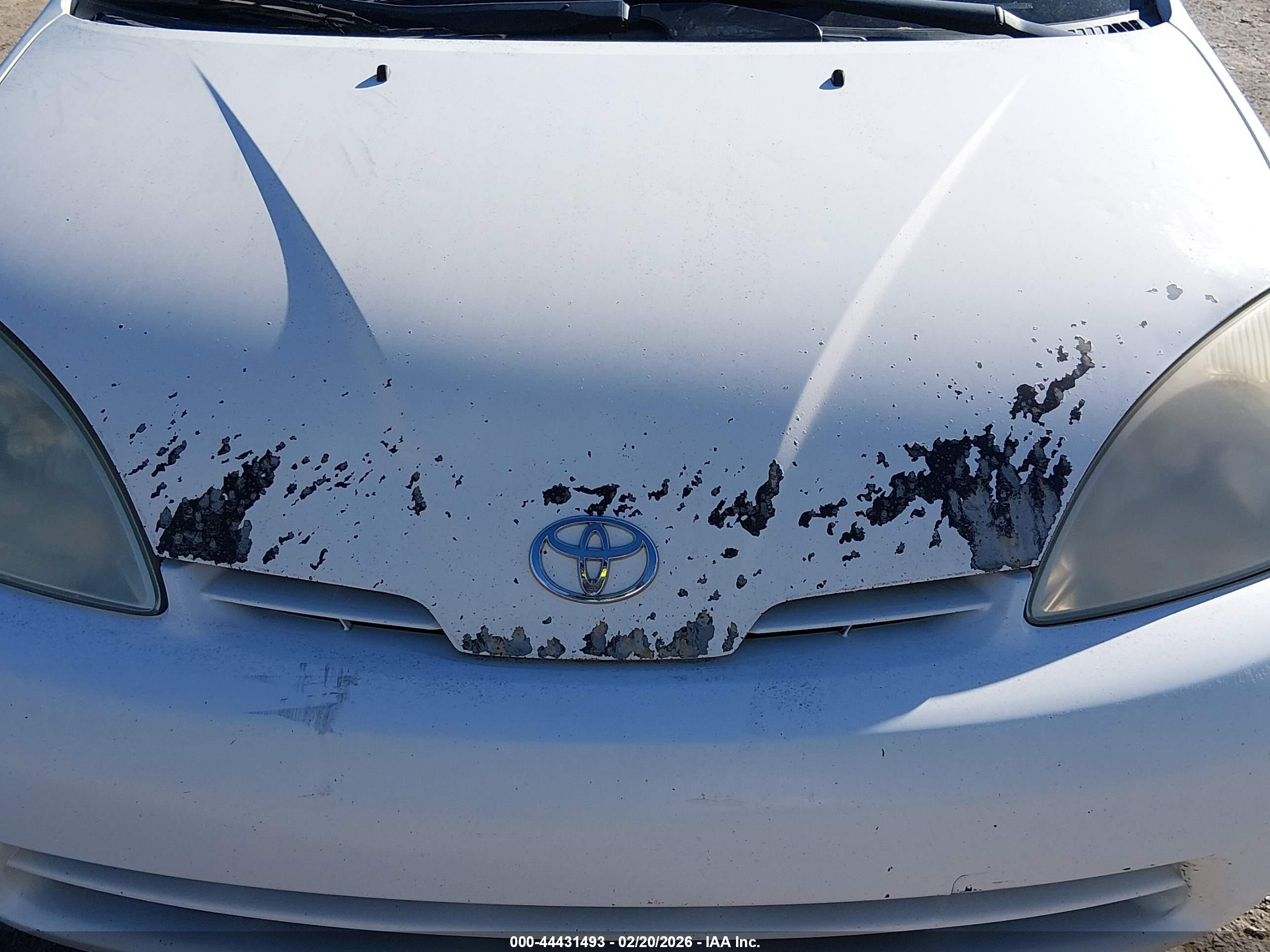 TOYOTA PRIUS image 6