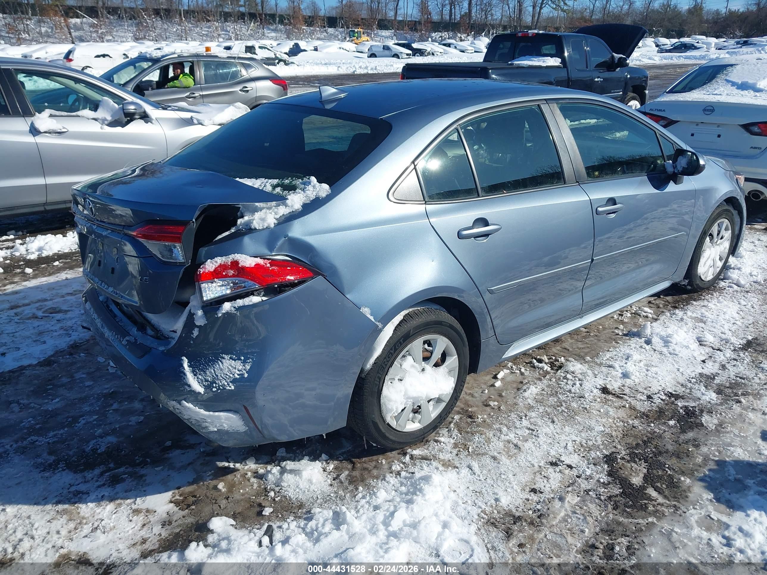 TOYOTA COROLLA image 4