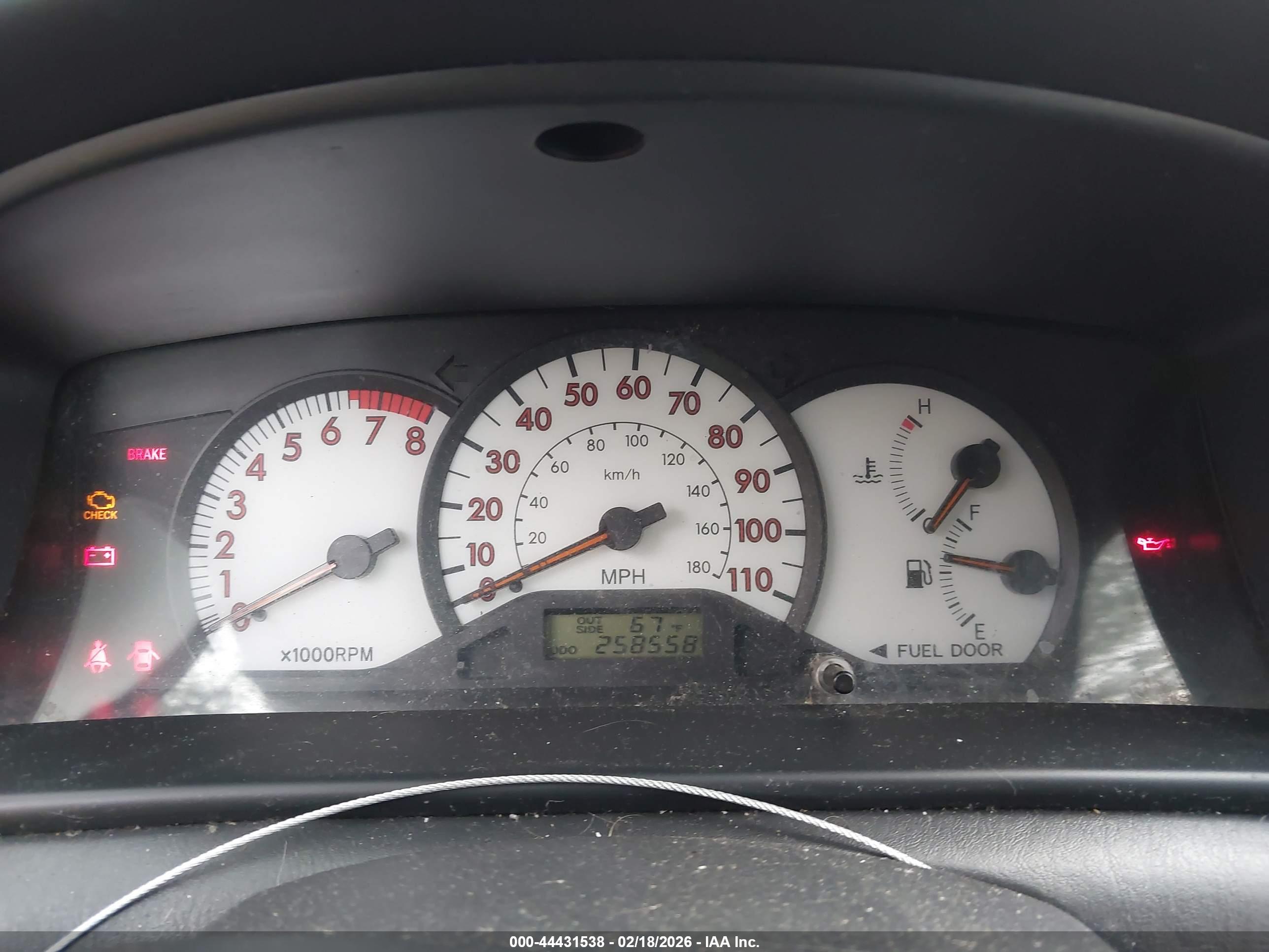 TOYOTA COROLLA image 7