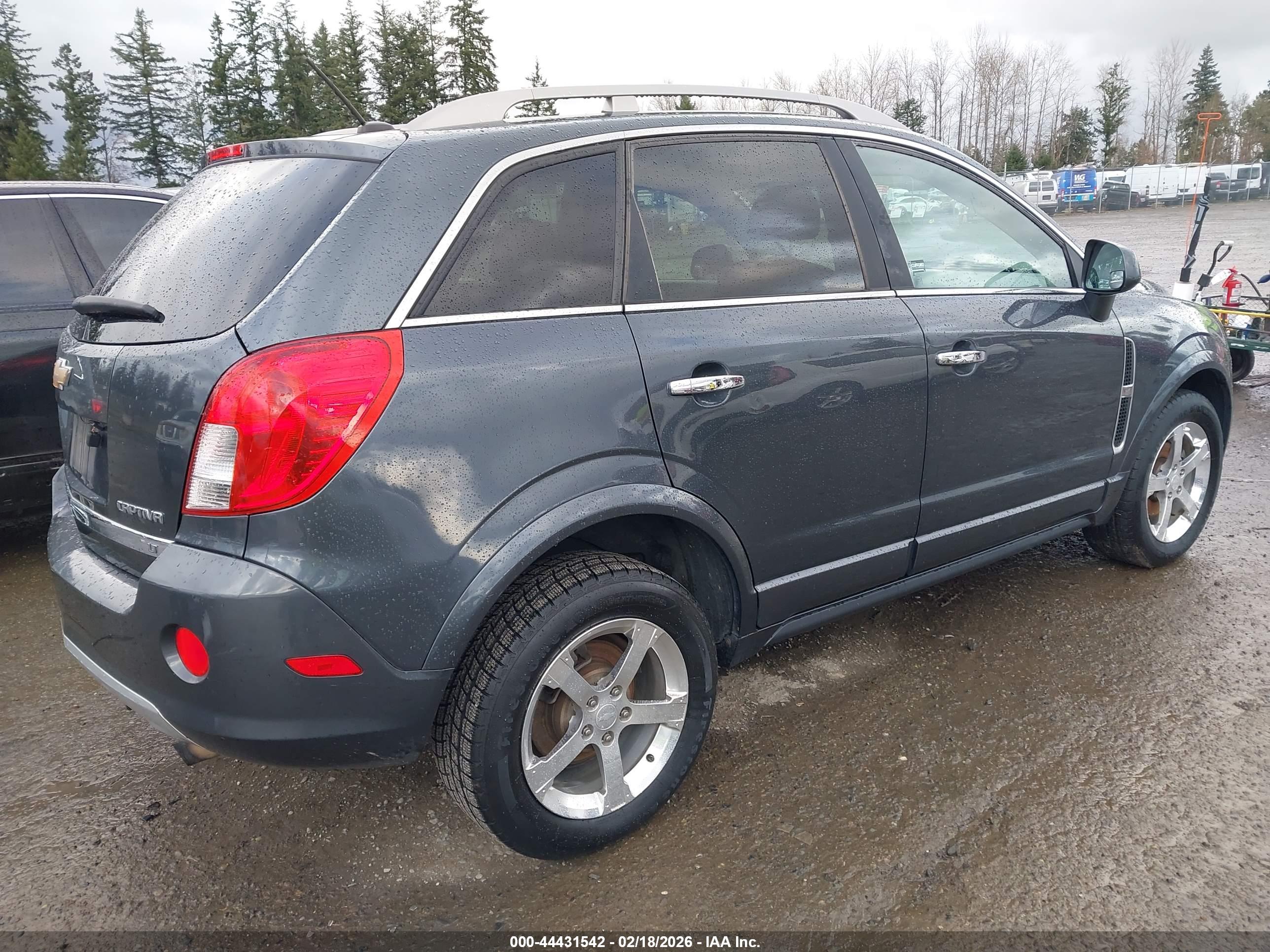CHEVROLET CAPTIVA image 4