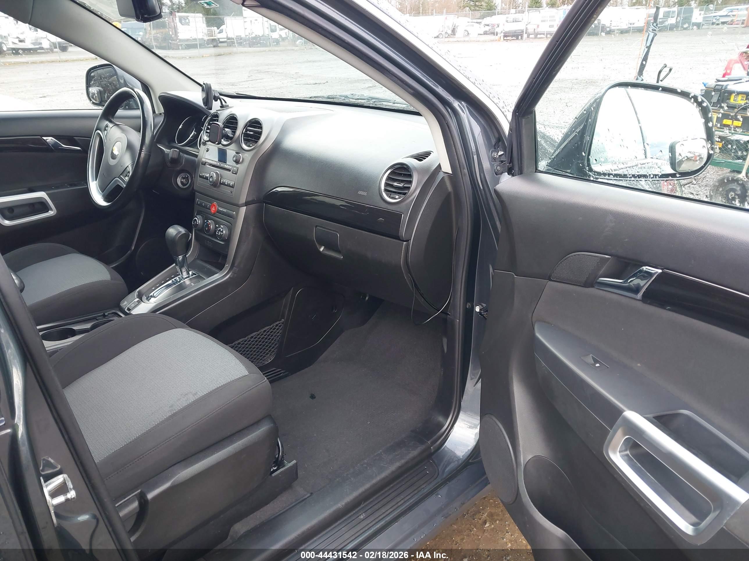 CHEVROLET CAPTIVA image 5