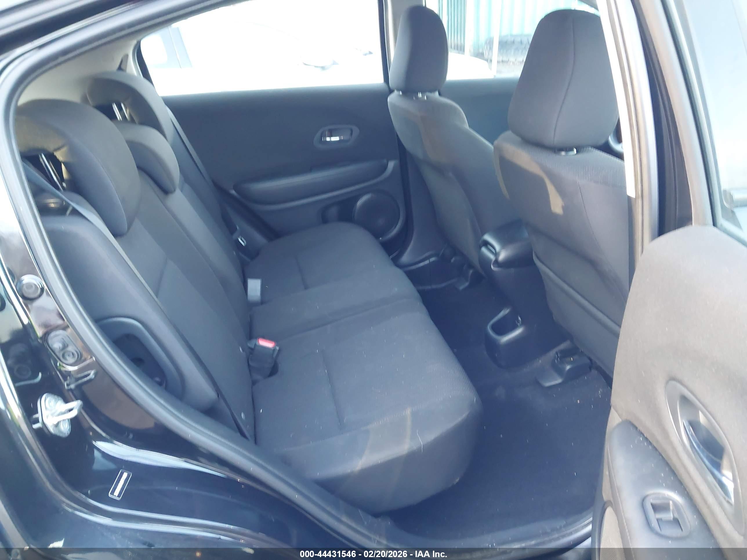 HONDA HR-V image 8
