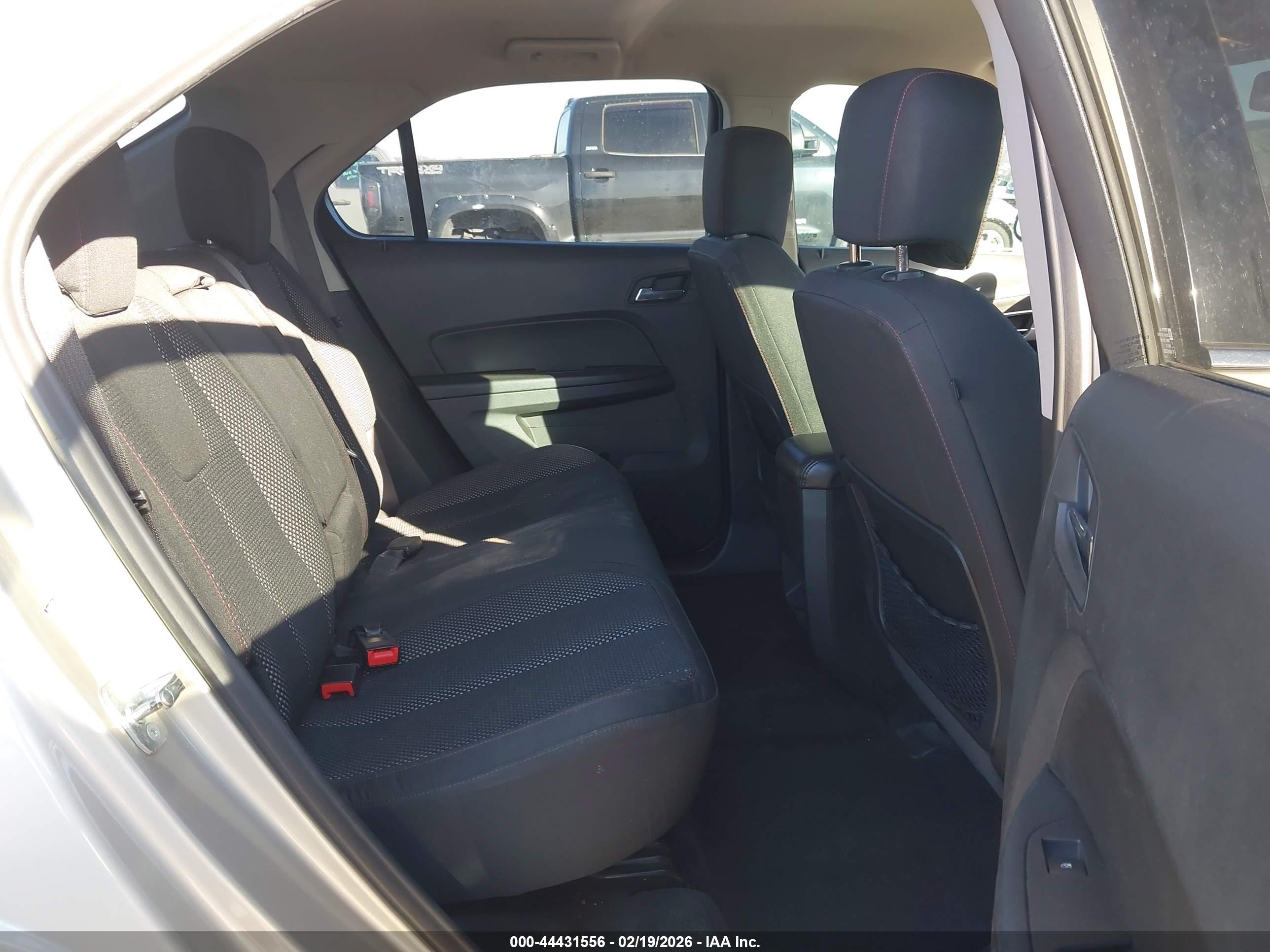 CHEVROLET EQUINOX image 8