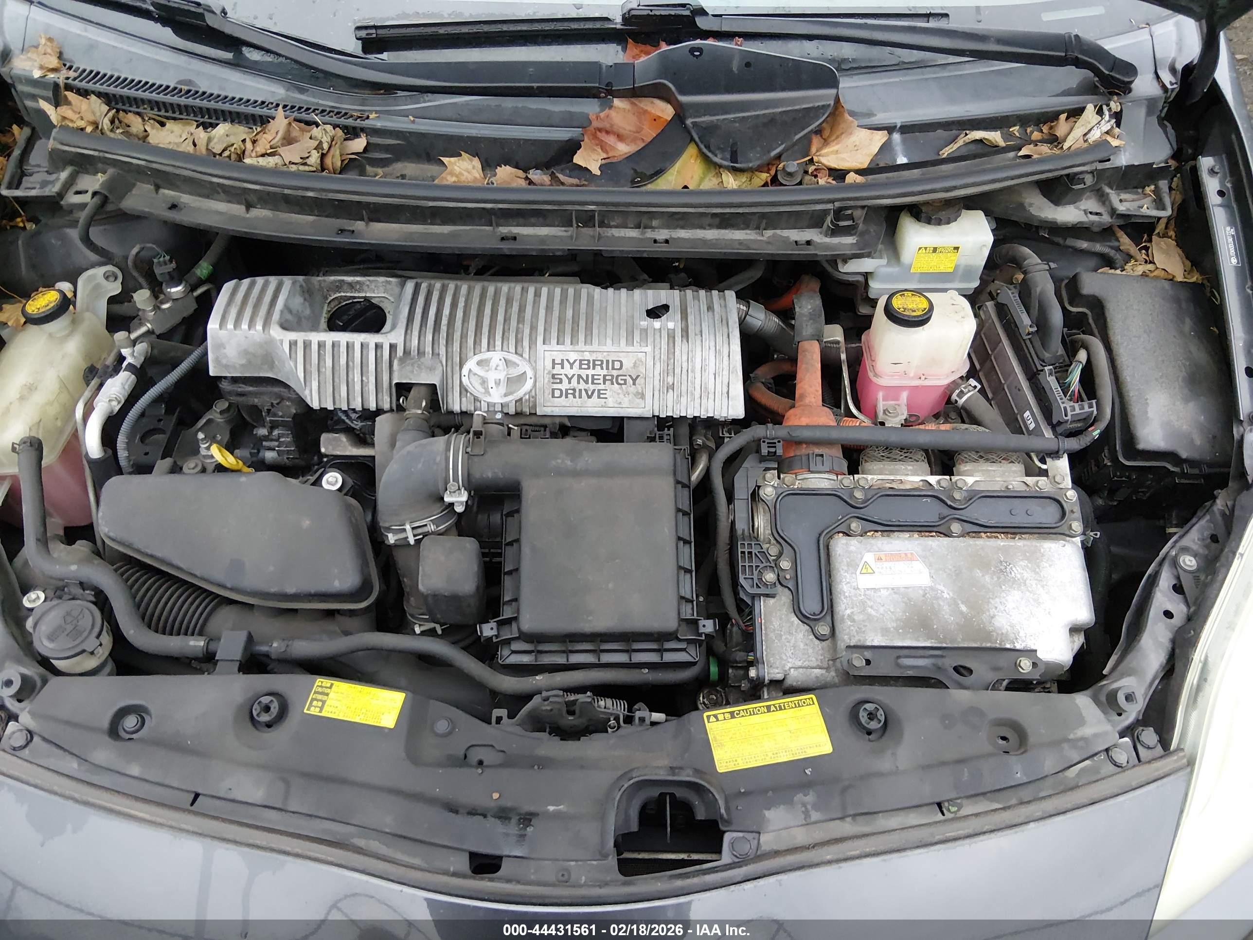 TOYOTA PRIUS image 10