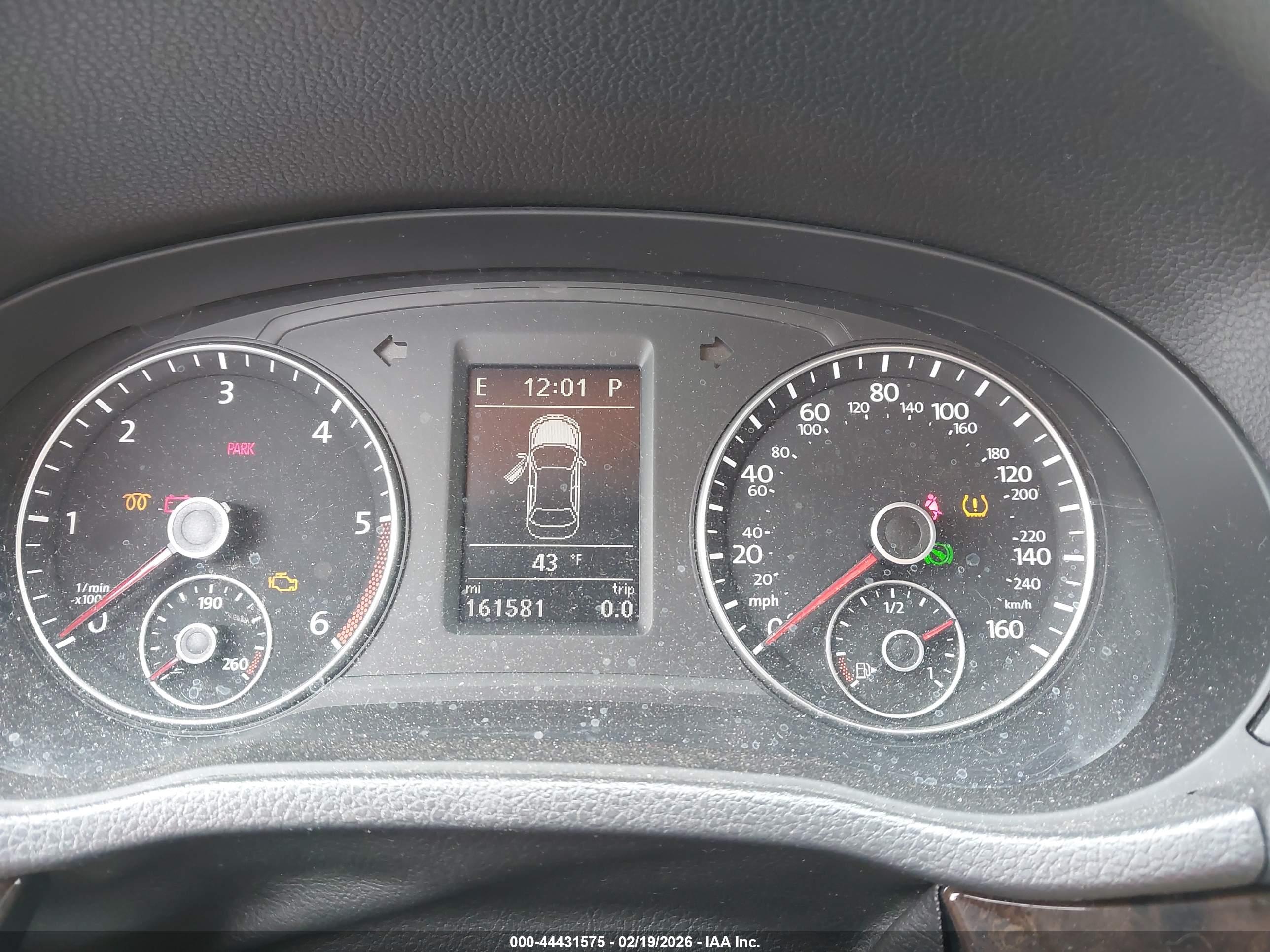 VOLKSWAGEN PASSAT image 7