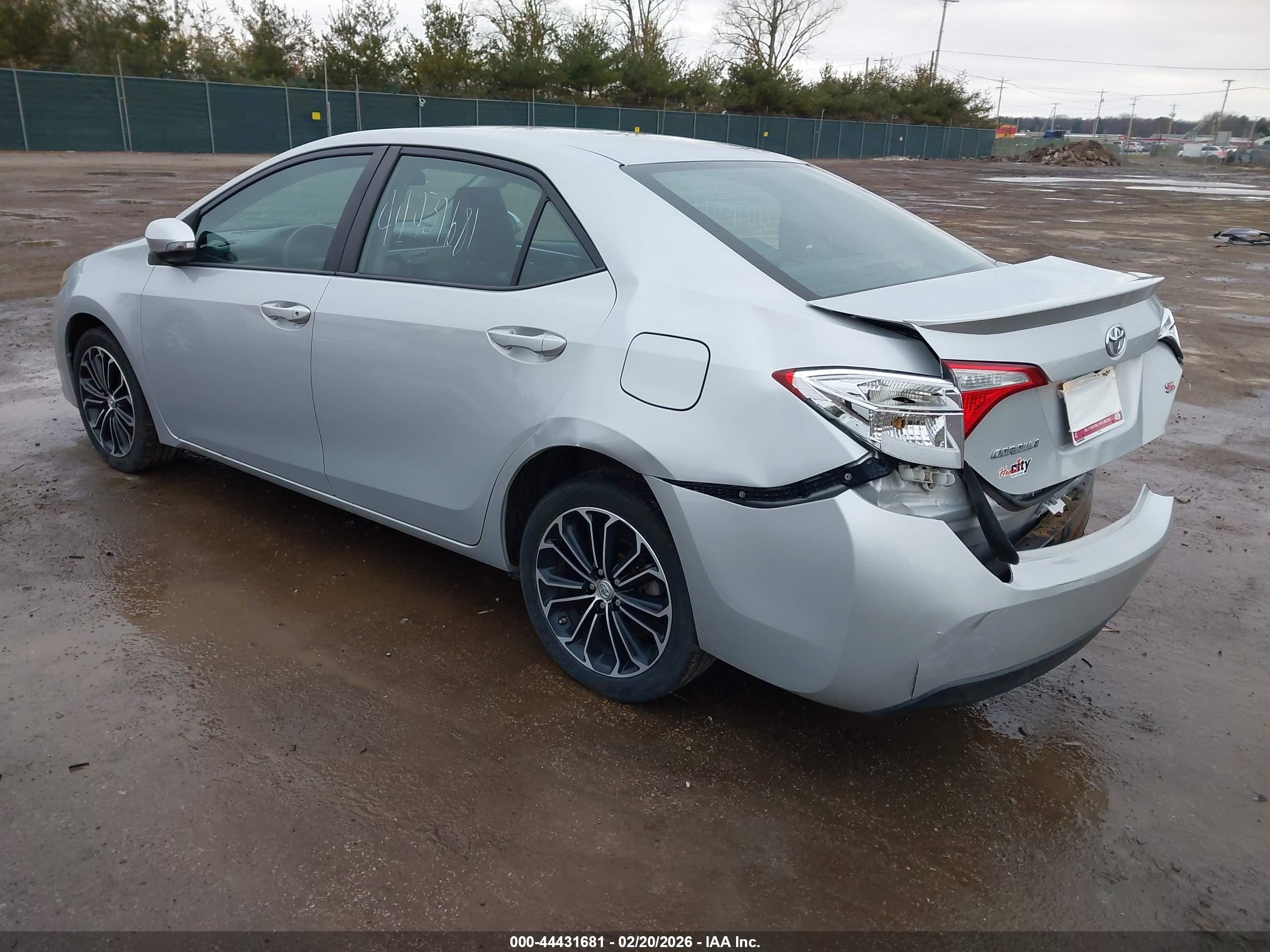 TOYOTA COROLLA image 3