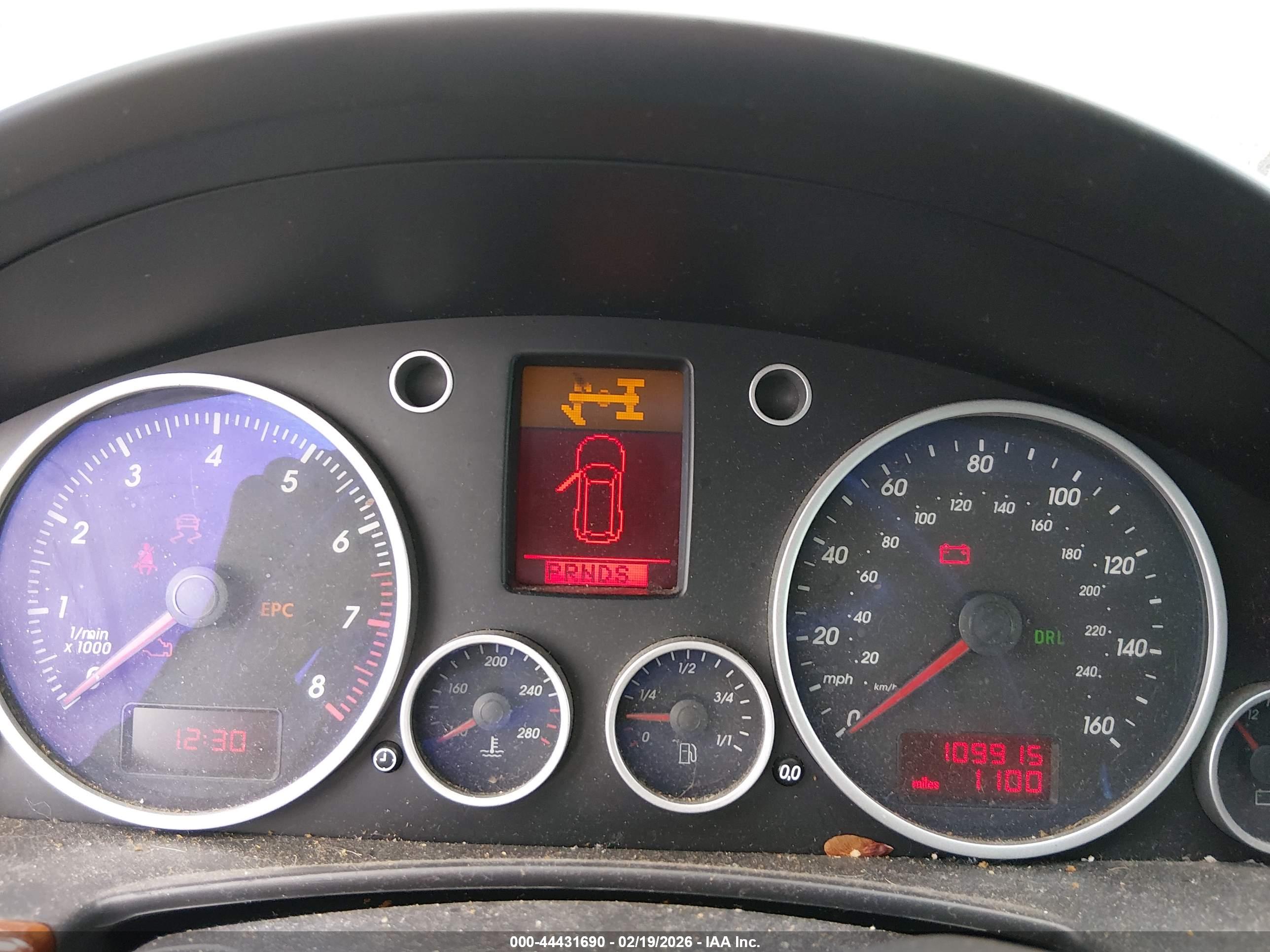 VOLKSWAGEN TOUAREG image 7