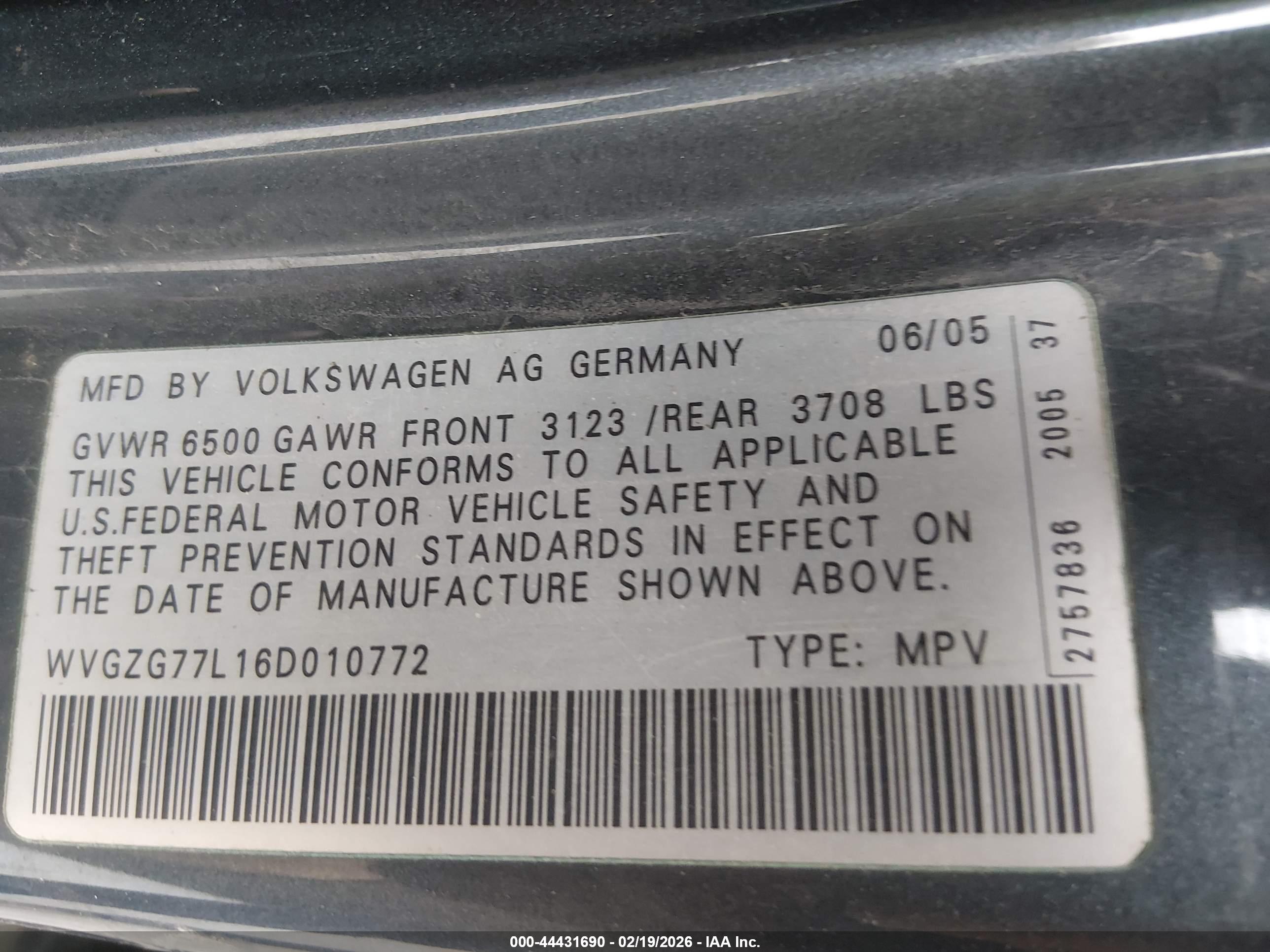 VOLKSWAGEN TOUAREG image 9