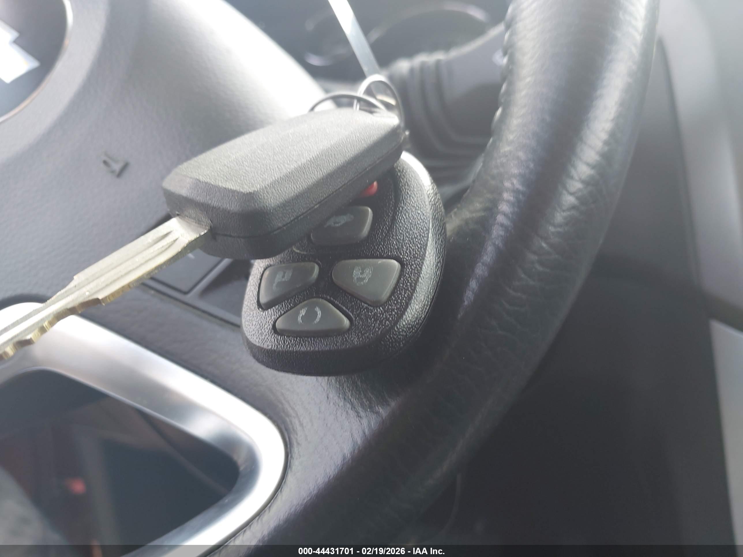 CHEVROLET CAPTIVA image 11