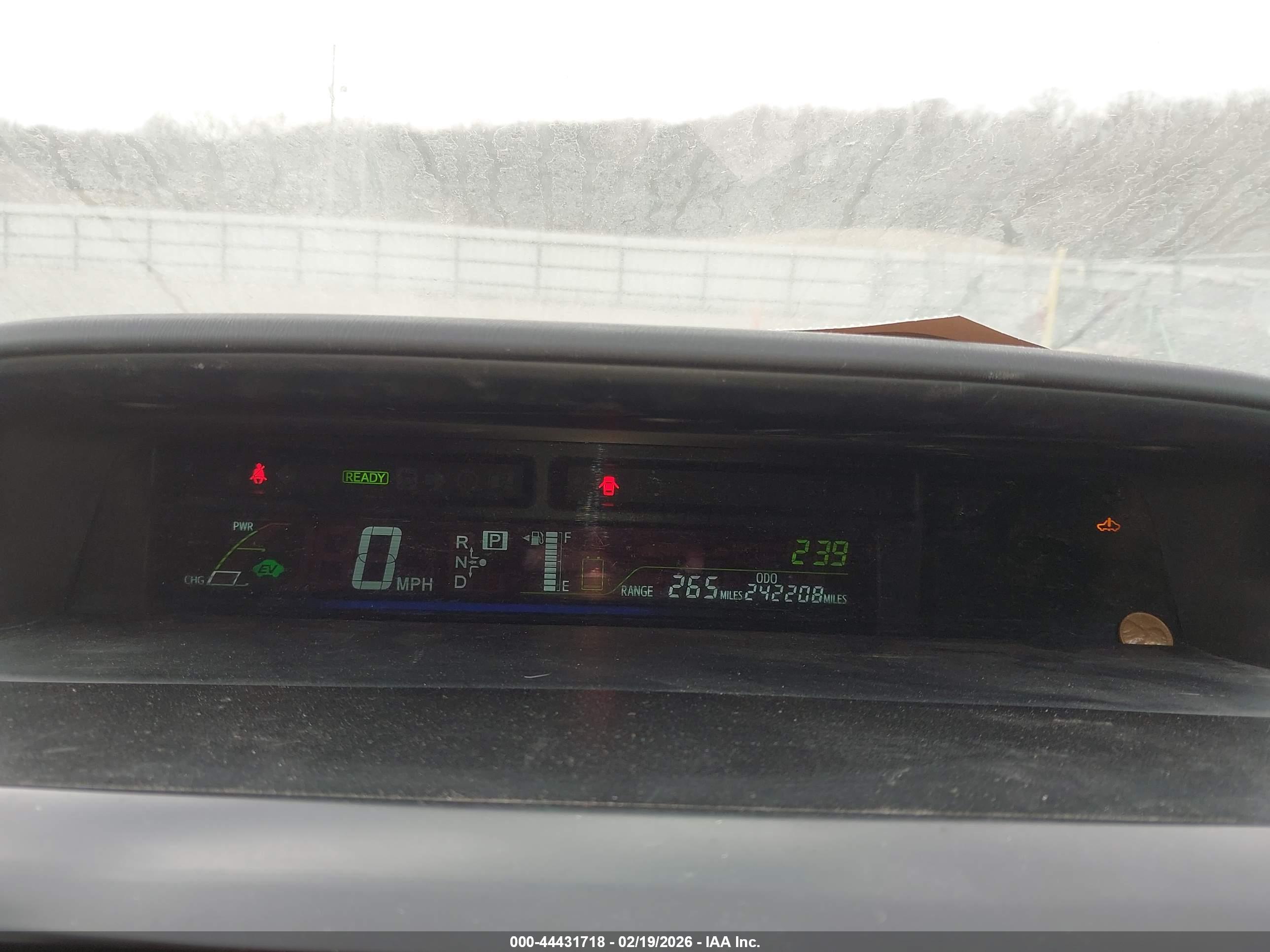 TOYOTA PRIUS image 7