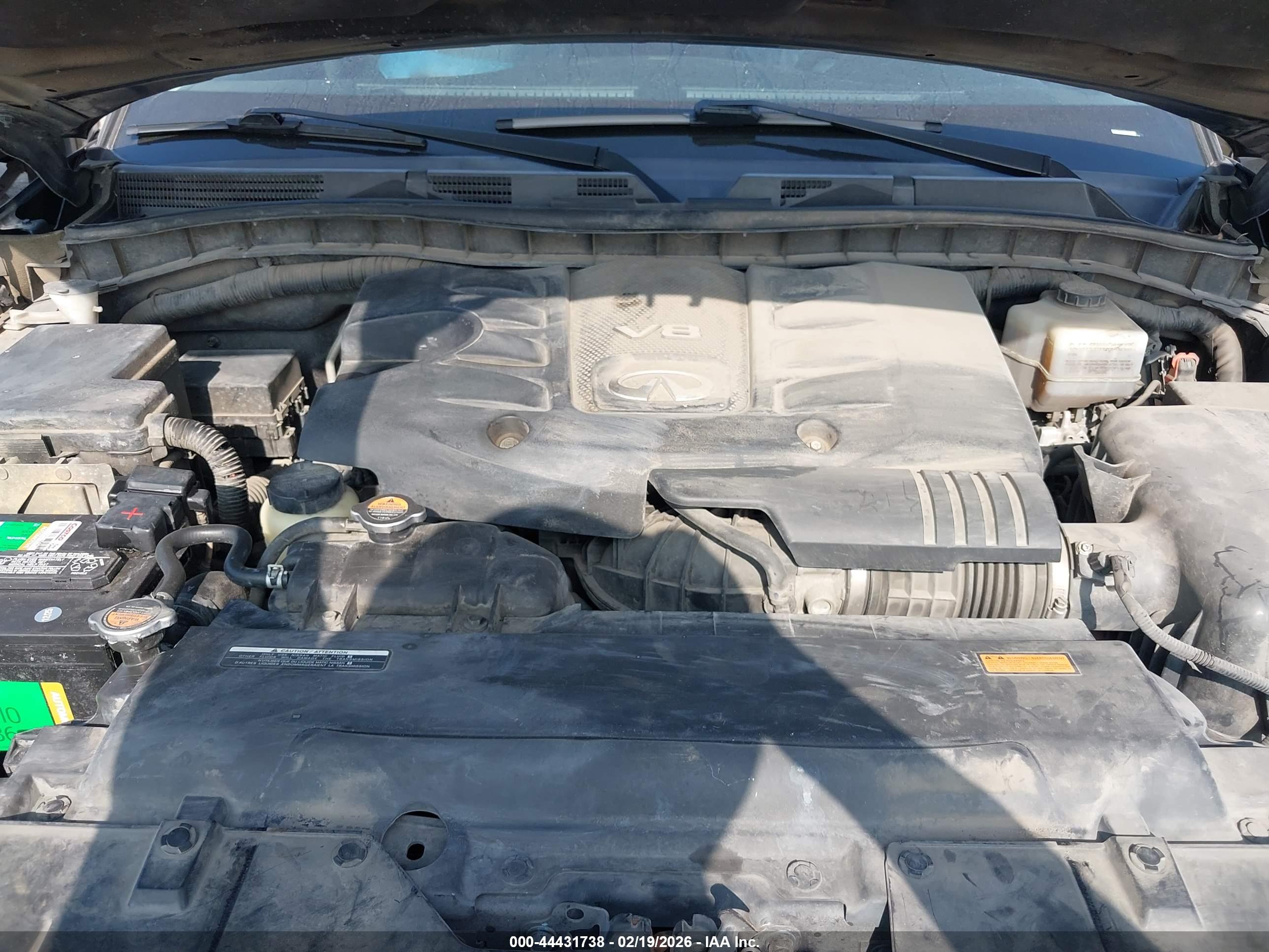 INFINITI QX80 image 10