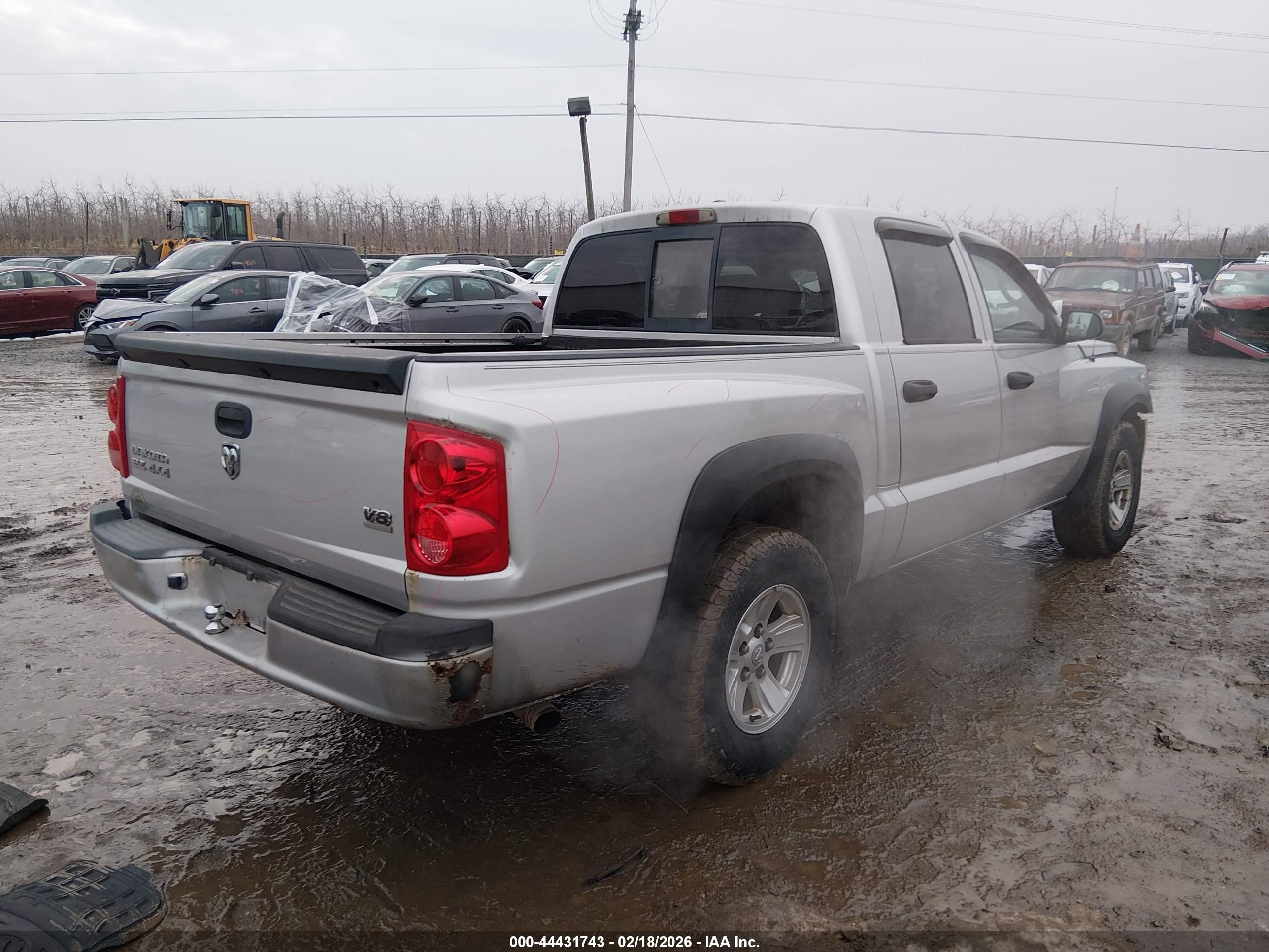 DODGE DAKOTA image 4