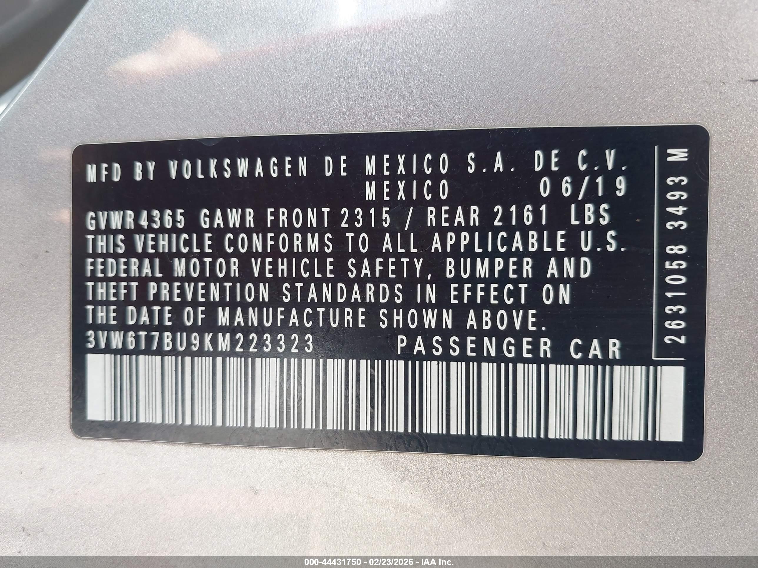 VOLKSWAGEN JETTA image 9