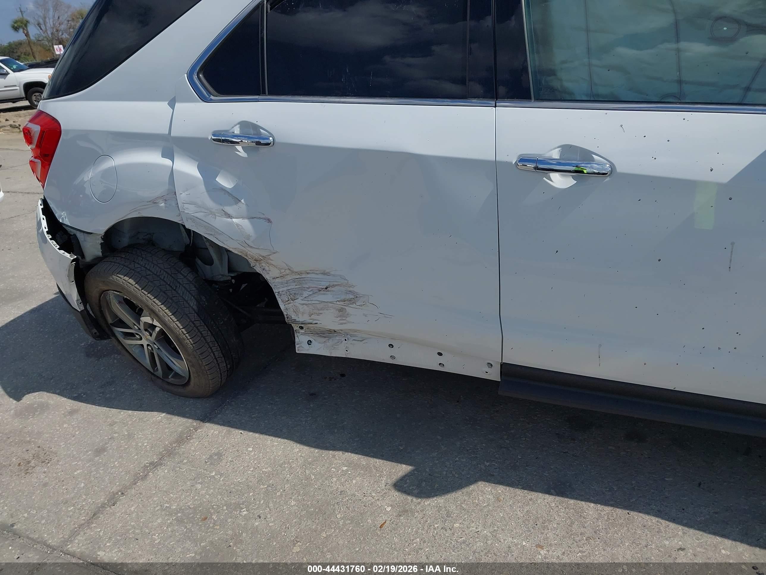 CHEVROLET EQUINOX image 6